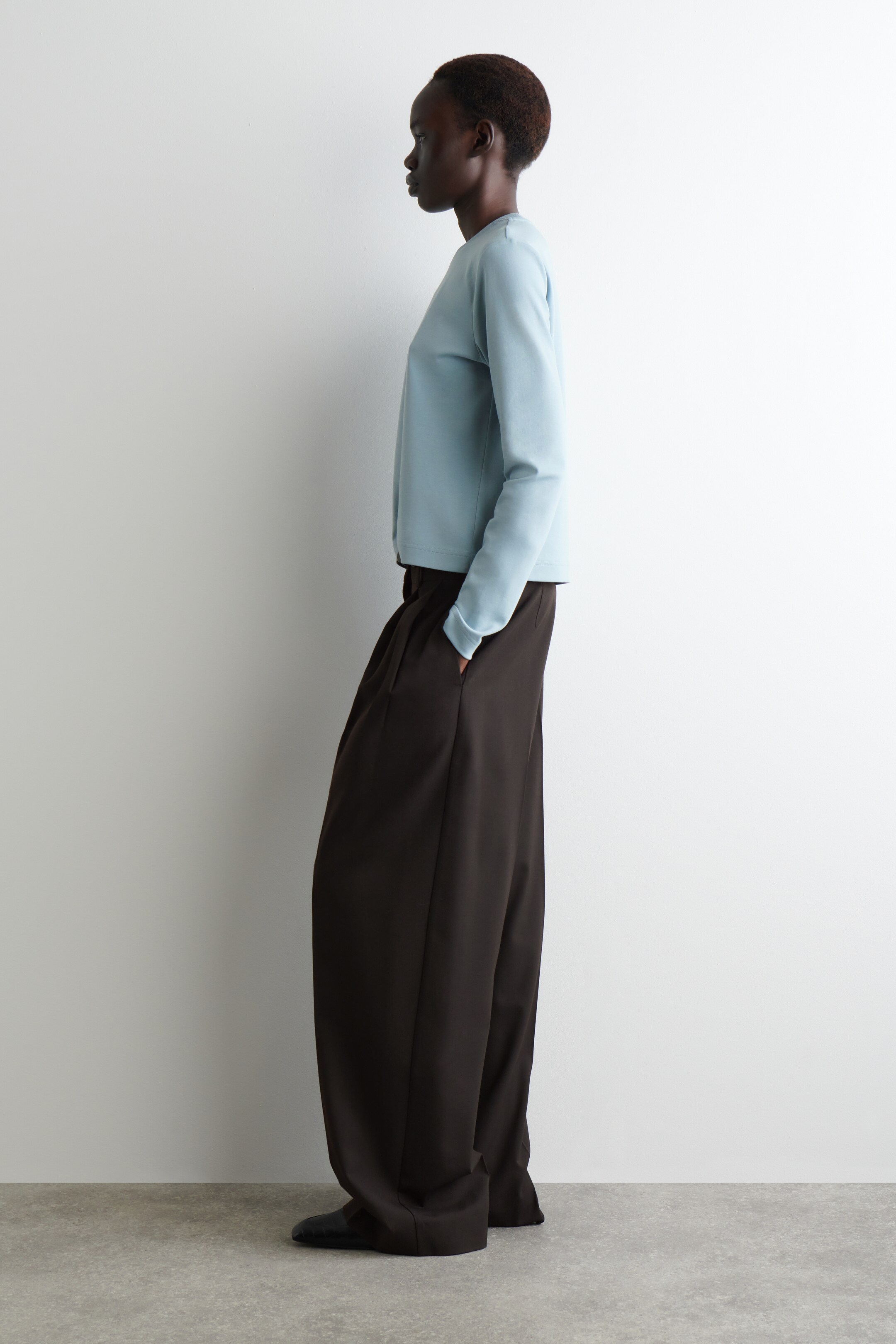 Grösseres Bild ansehen: SCHLICHTES LANGARMSHIRT MIT NORMALER PASSFORM - HELLBLAU - DAMEN | H&M CH 5