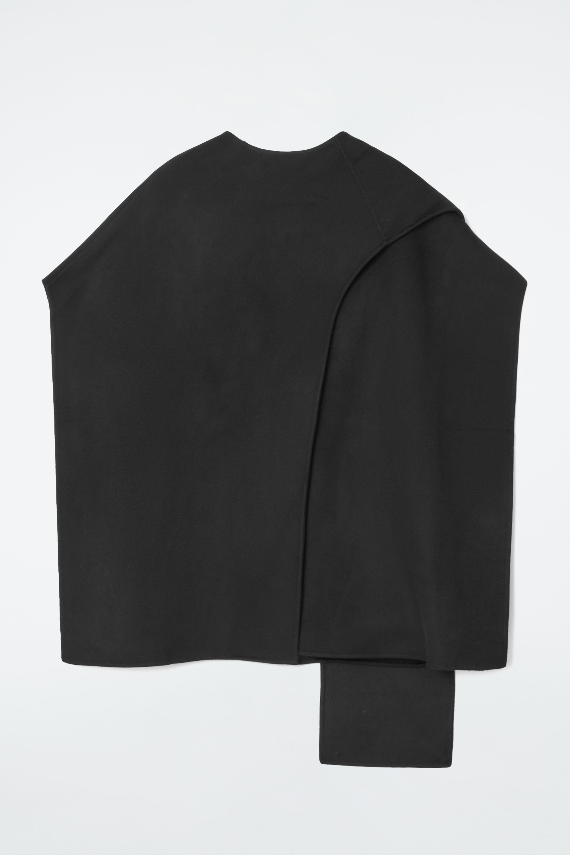 nha518です！美品✨COS V-NECK WOOL CAPEウール WOOL-BLEND CAPE - BLACK | COS