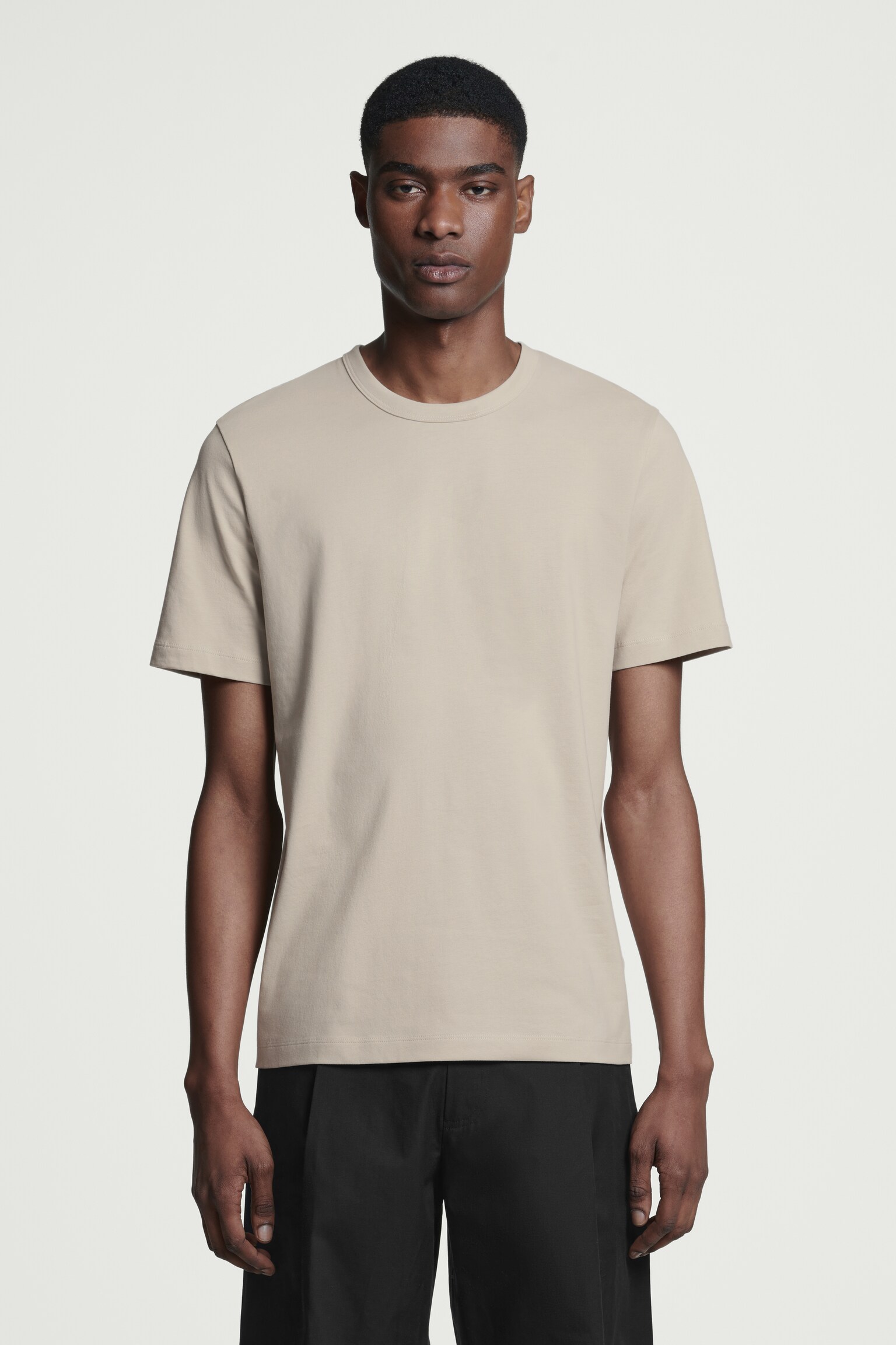 REGULAR BRUSHED-COTTON T-SHIRT - BEIGE/LIGHT BLUE/BLACK/White/NAVY/DUSTY GREEN/KHAKI