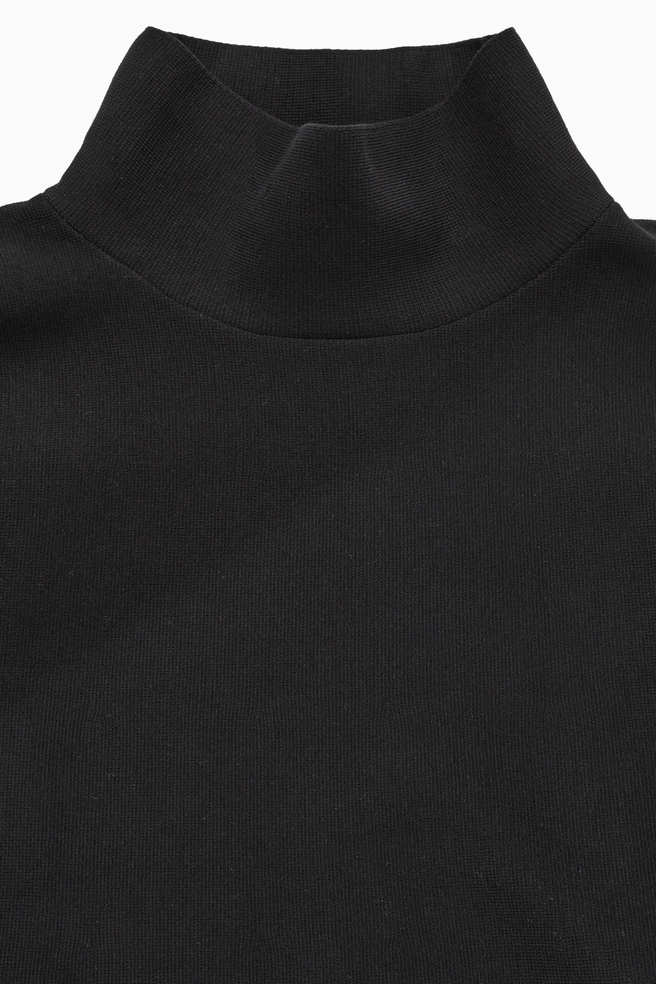 StillMedia/DescriptiveDetail