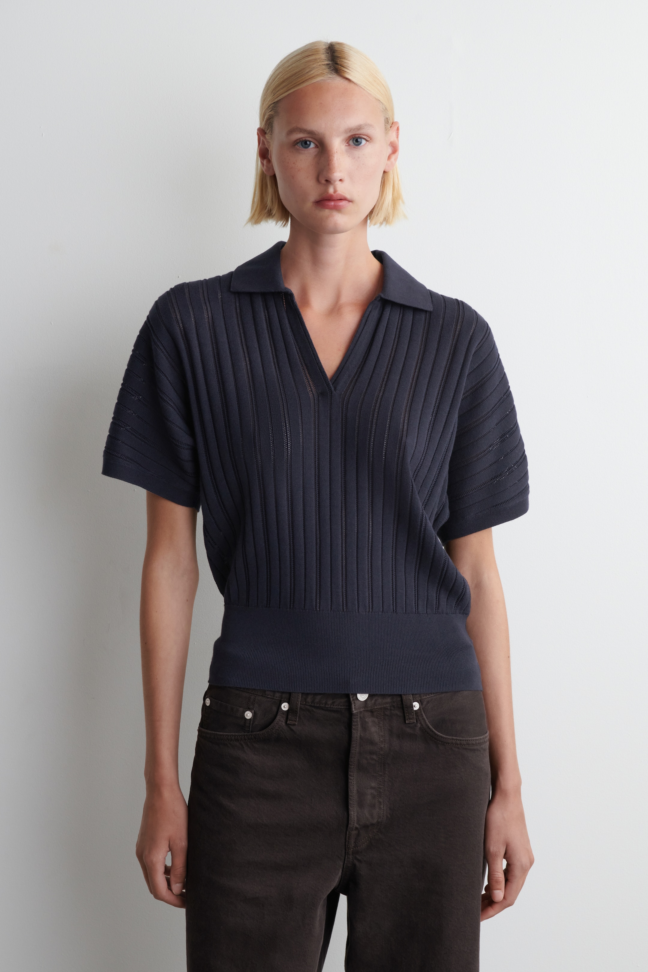 Agrandir l'image: CHEMISE EN MAILLE DE COTON POINTELLE - BLEU MARINE - FEMME | H&M FR 1
