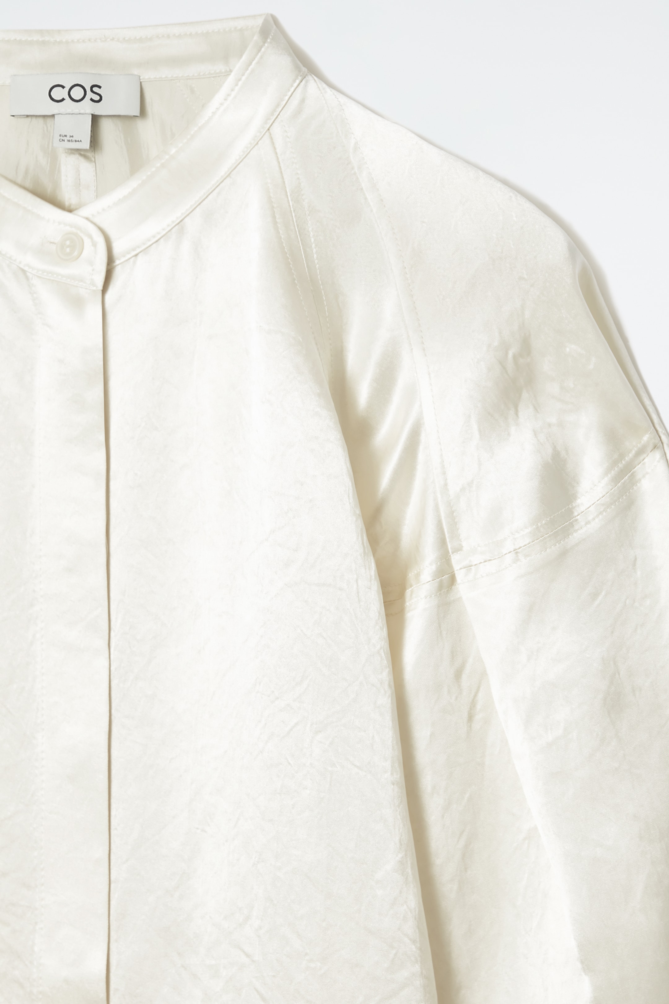 Grösseres Bild ansehen: LOCKERES SATINHEMD MIT FALTEN - CHAMPAGNER - DAMEN | H&M CH 8