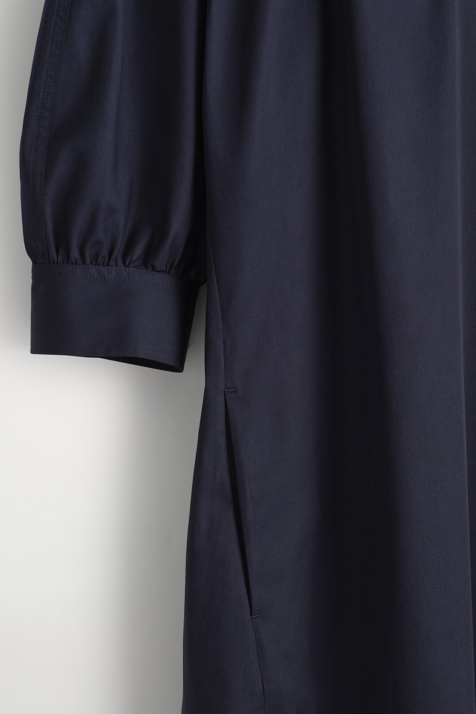GATHERED COTTON MIDI SHIRT DRESS - NAVY - 5