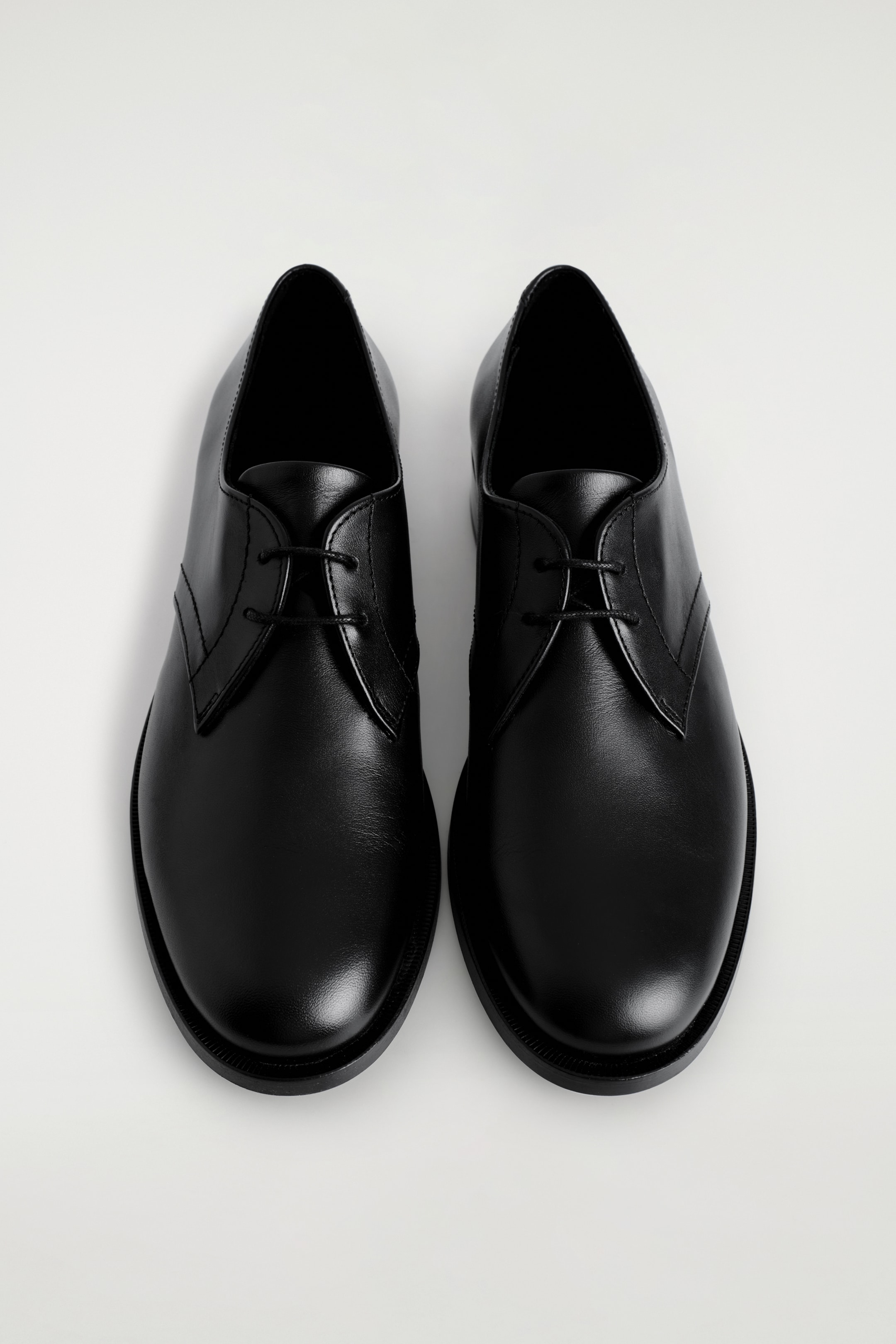 Grotere afbeelding bekijken: LEREN DERBY SCHOENEN - ZWART - DAMES | H&M BE 6