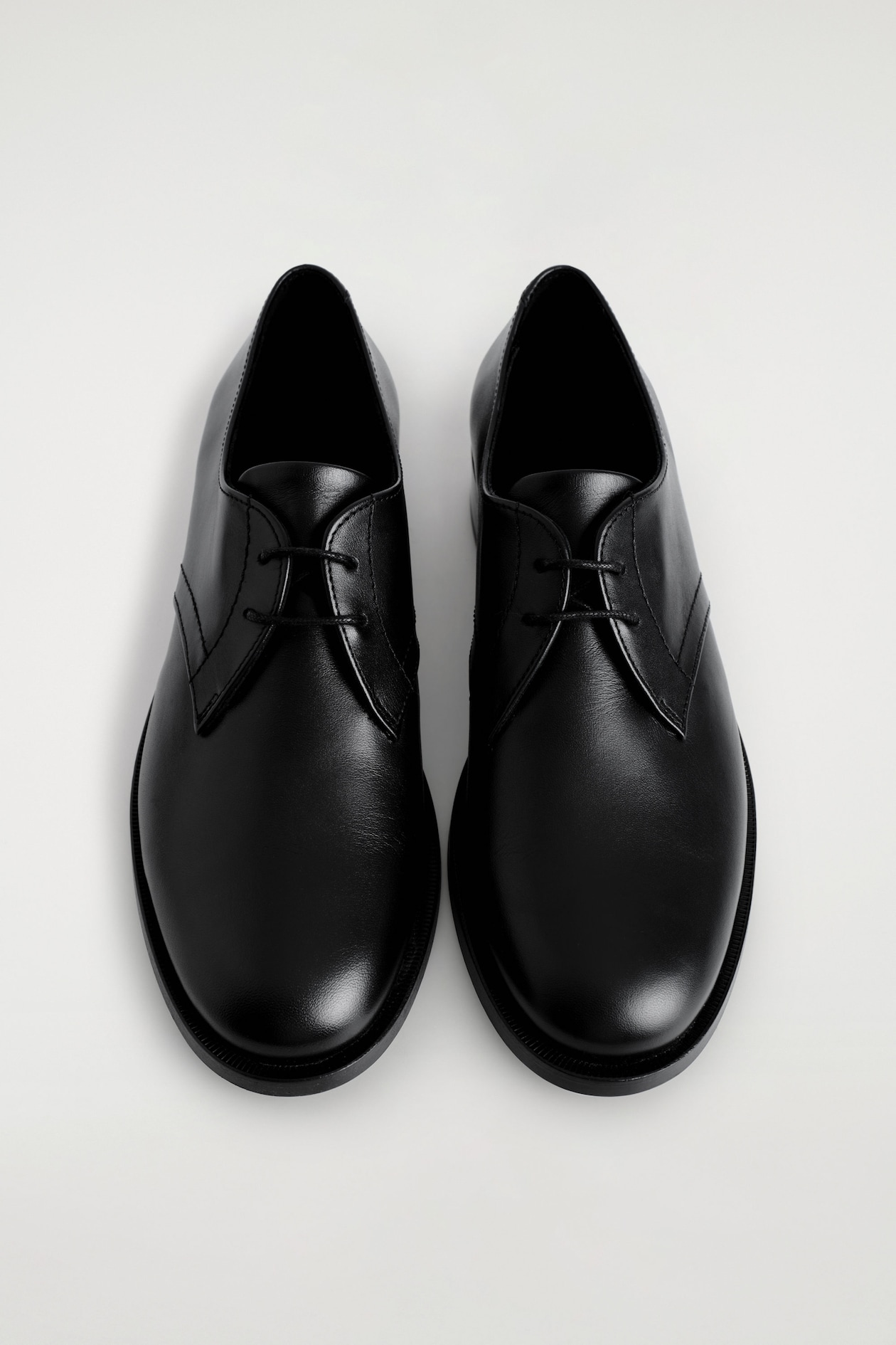 LEATHER DERBY SHOES — BLACK