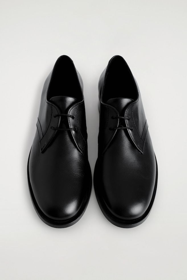 LEATHER DERBY SHOES — BLACK
