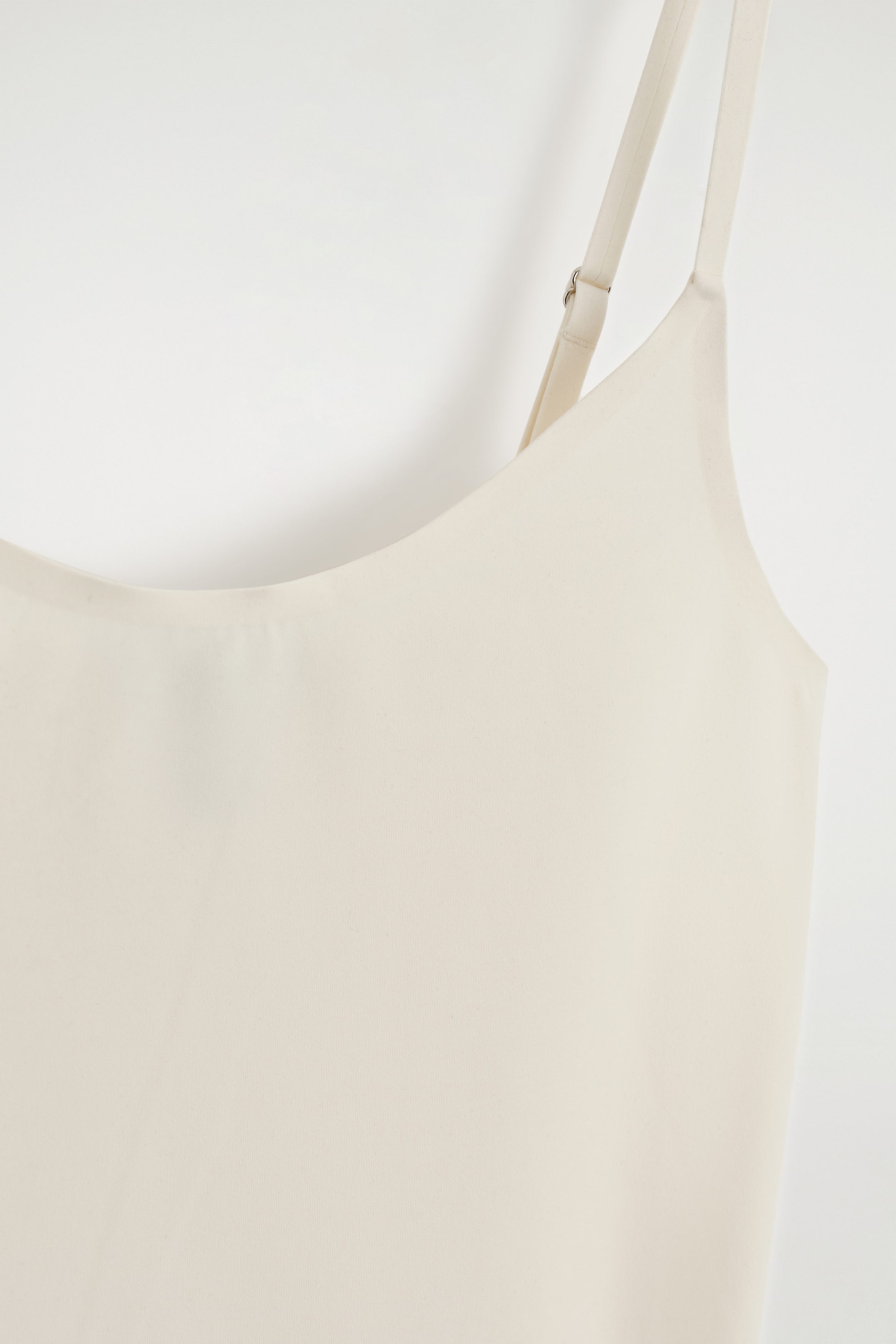 StillMedia/DescriptiveDetail