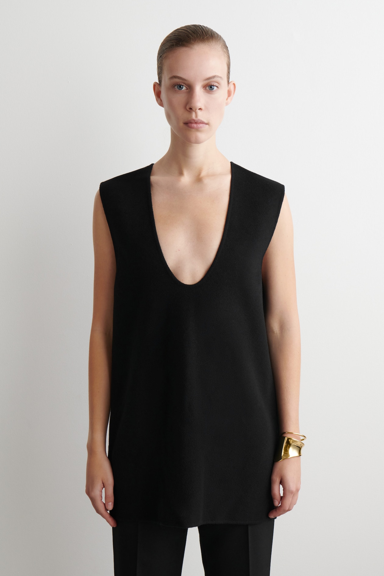 DOUBLE-FACED WOOL VEST - BLACK | COS NL