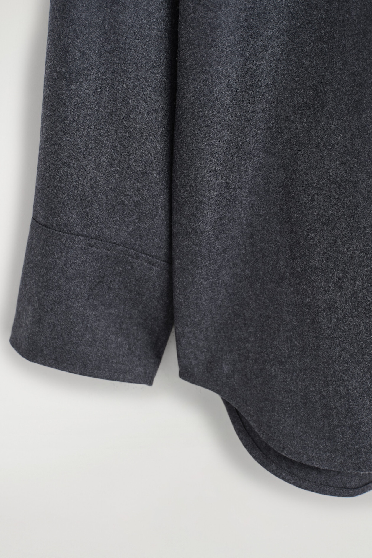 WING-COLLAR WOOL-FLANNEL SHIRT — SLATE