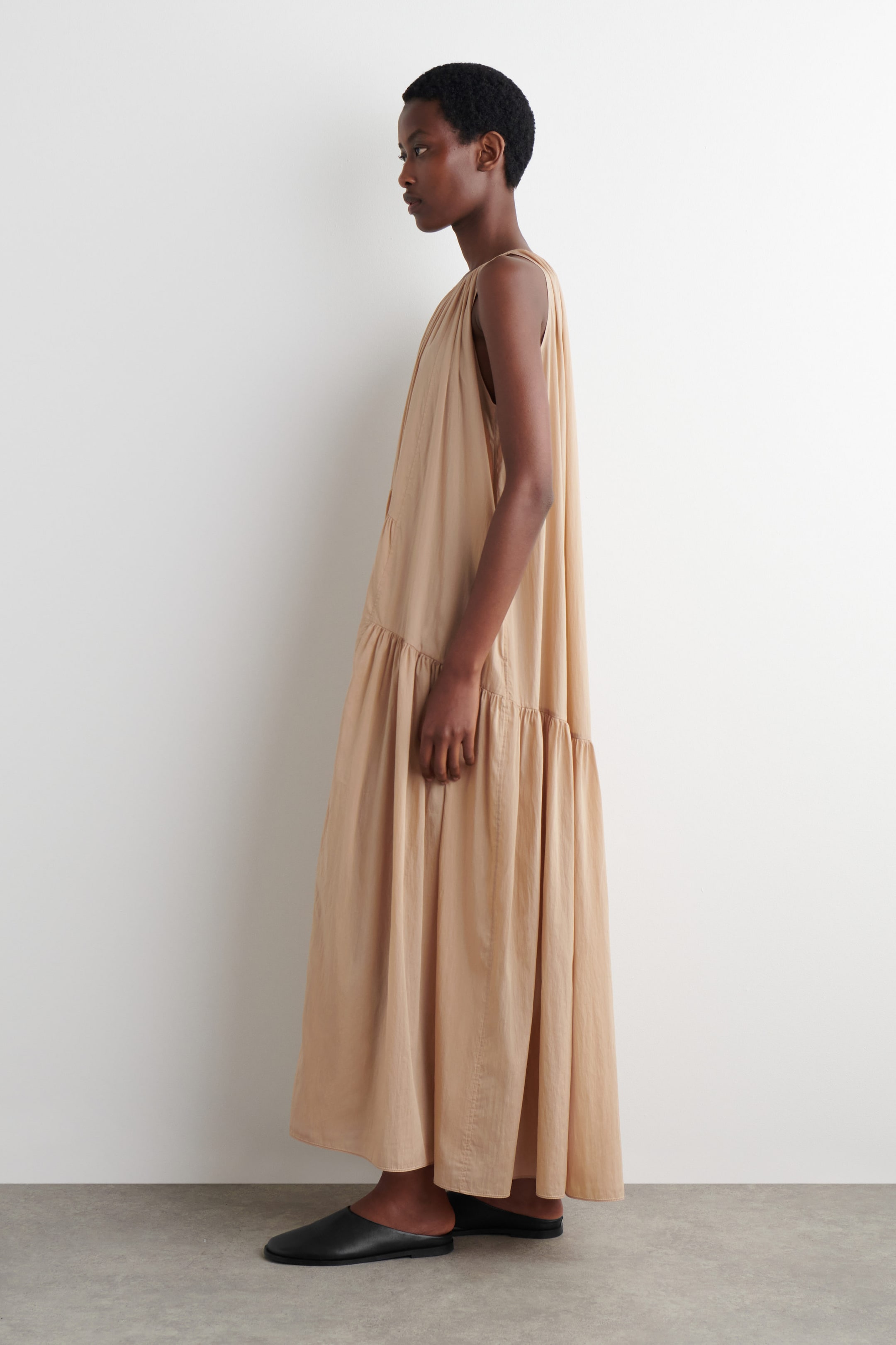 GATHERED HALTERNECK MAXI DRESS