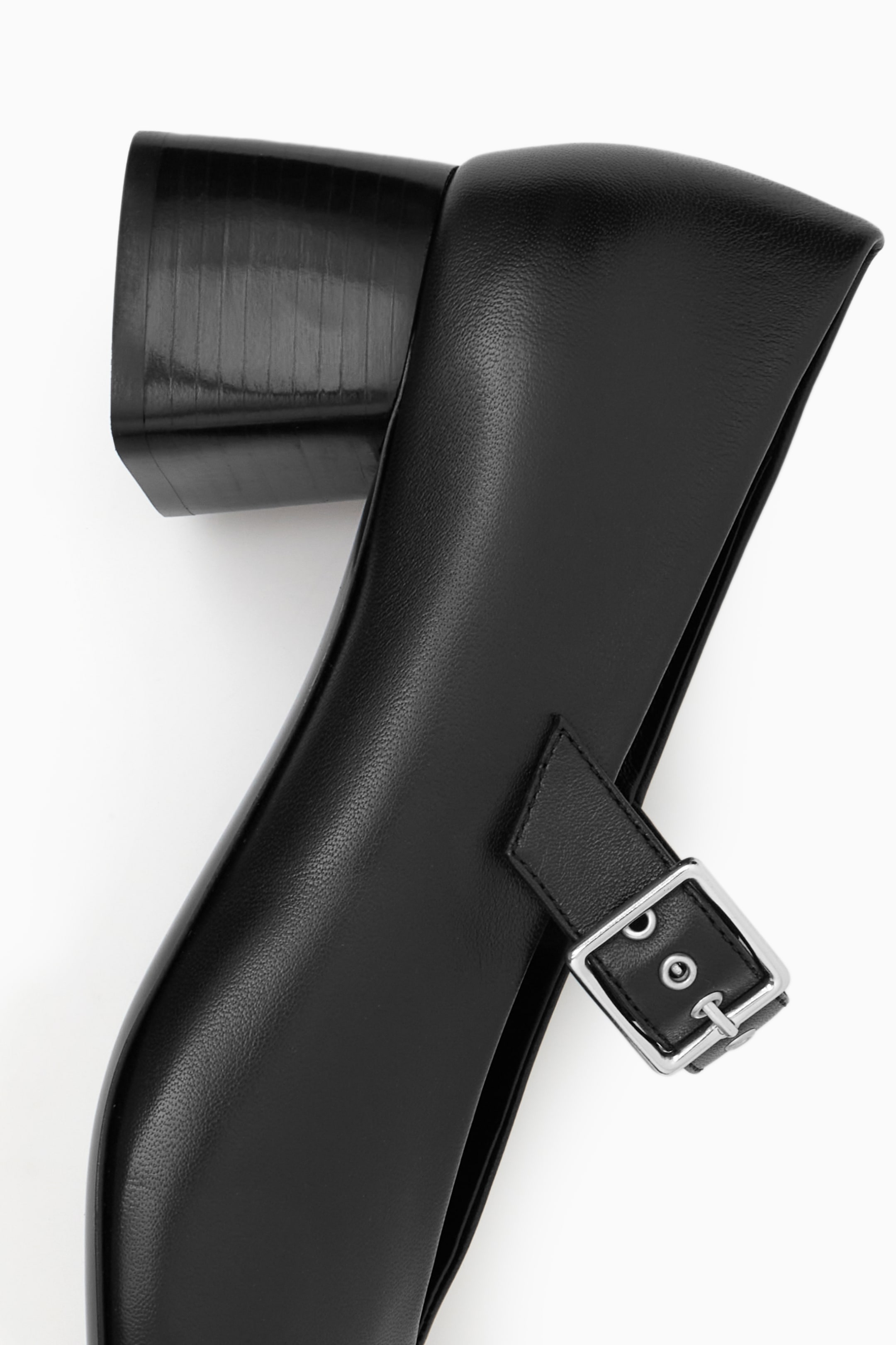 Grösseres Bild ansehen: MARY JANES AUS LEDER MIT BLOCKABSATZ - SCHWARZ - DAMEN | H&M CH 5