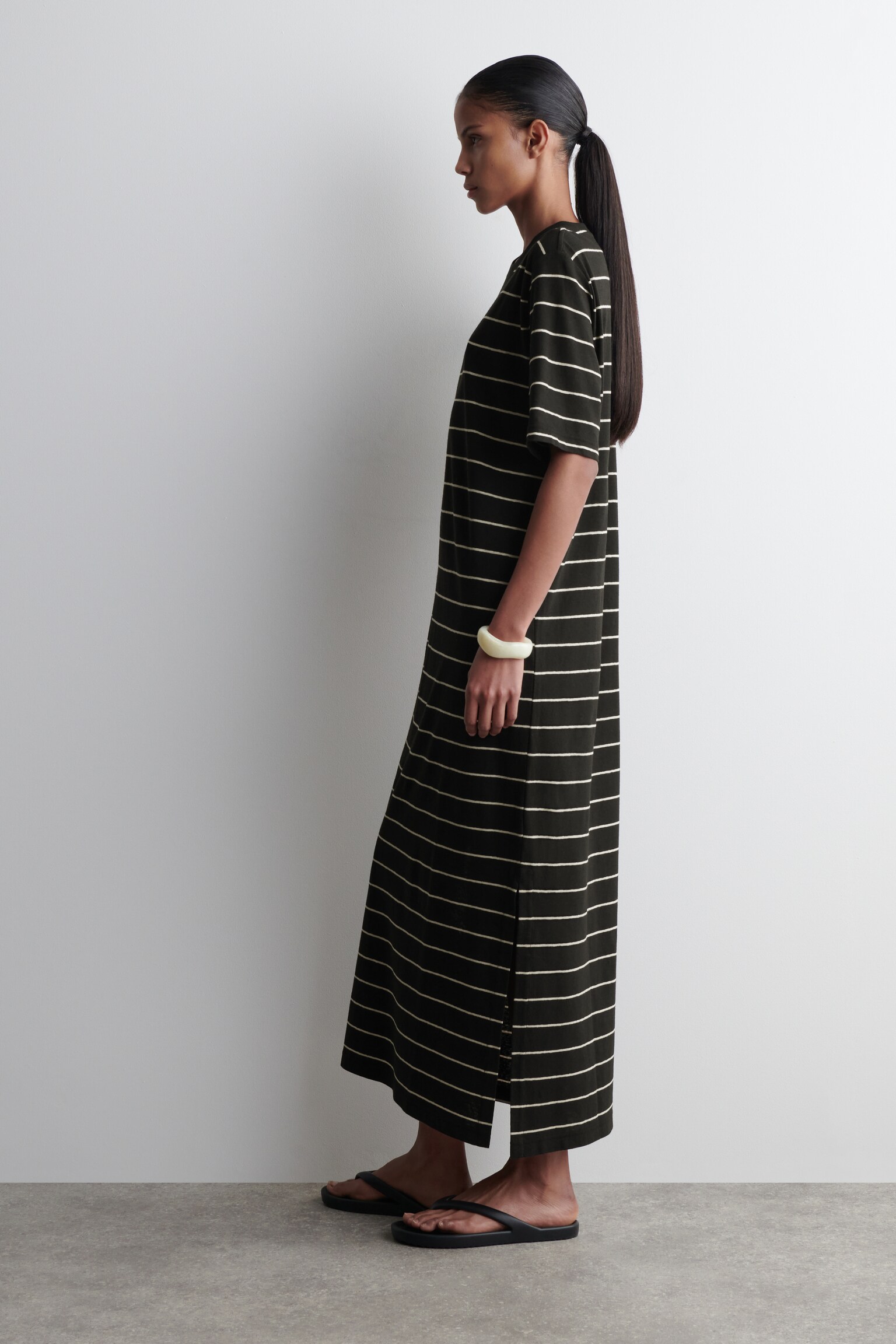 ROBE T-SHIRT LONGUE EN COTON ET LIN - NOIR / BLANC / RAYÉ/BRUN - 6