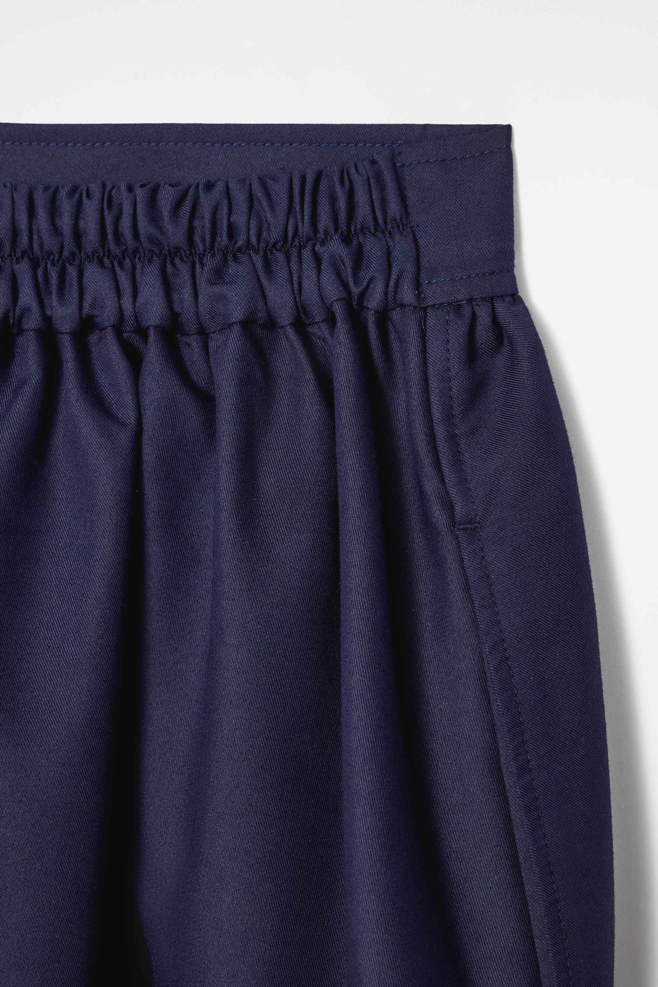 Ingrandisci l'immagine: GATHERED A-LINE MIDI SKIRT - NAVY - DONNA | H&M CH 6