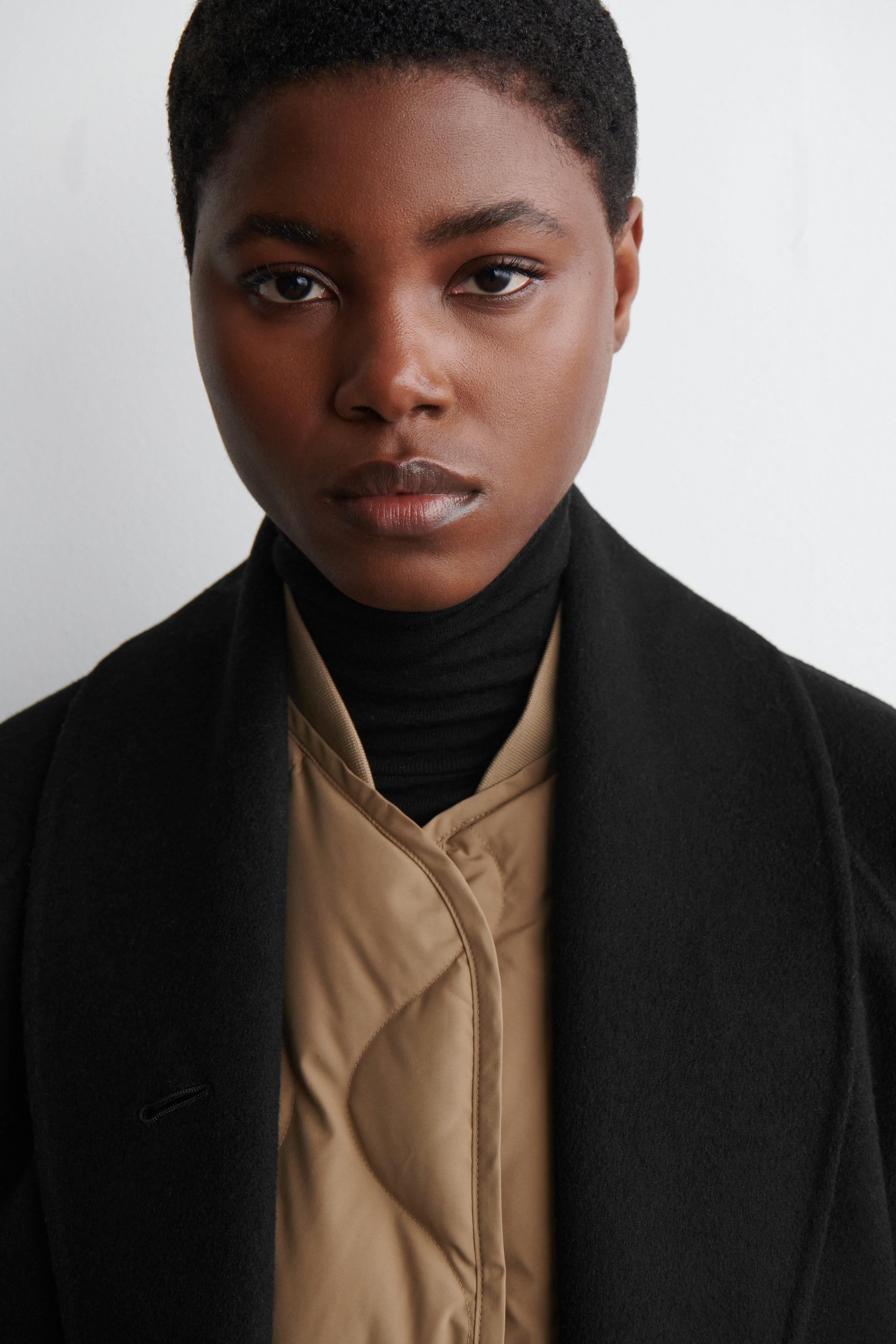 OVERSIZED QUILTED DOWN GILET - DARK BEIGE | COS US