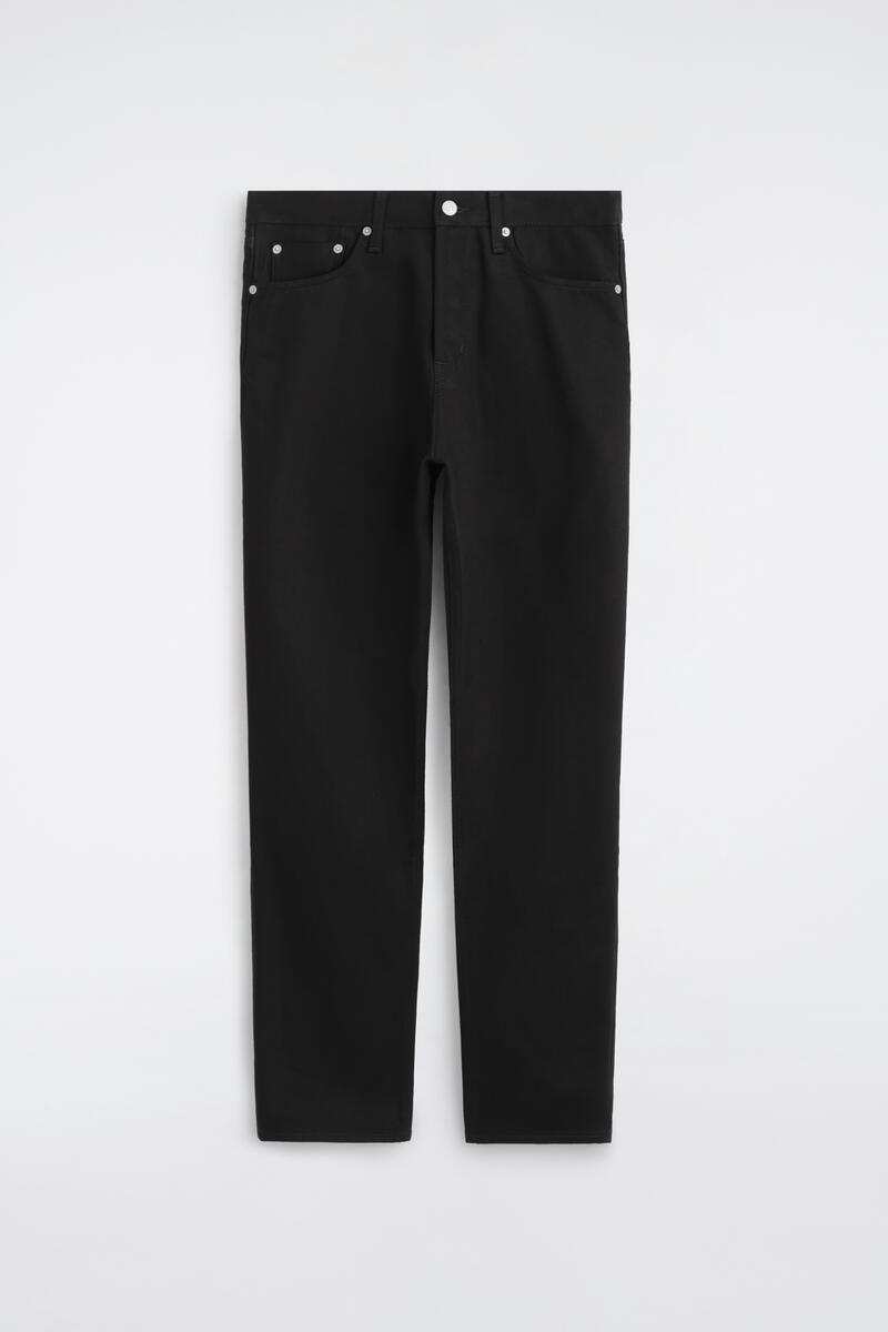 Signature Regular-Fit Straight-Leg Jeans