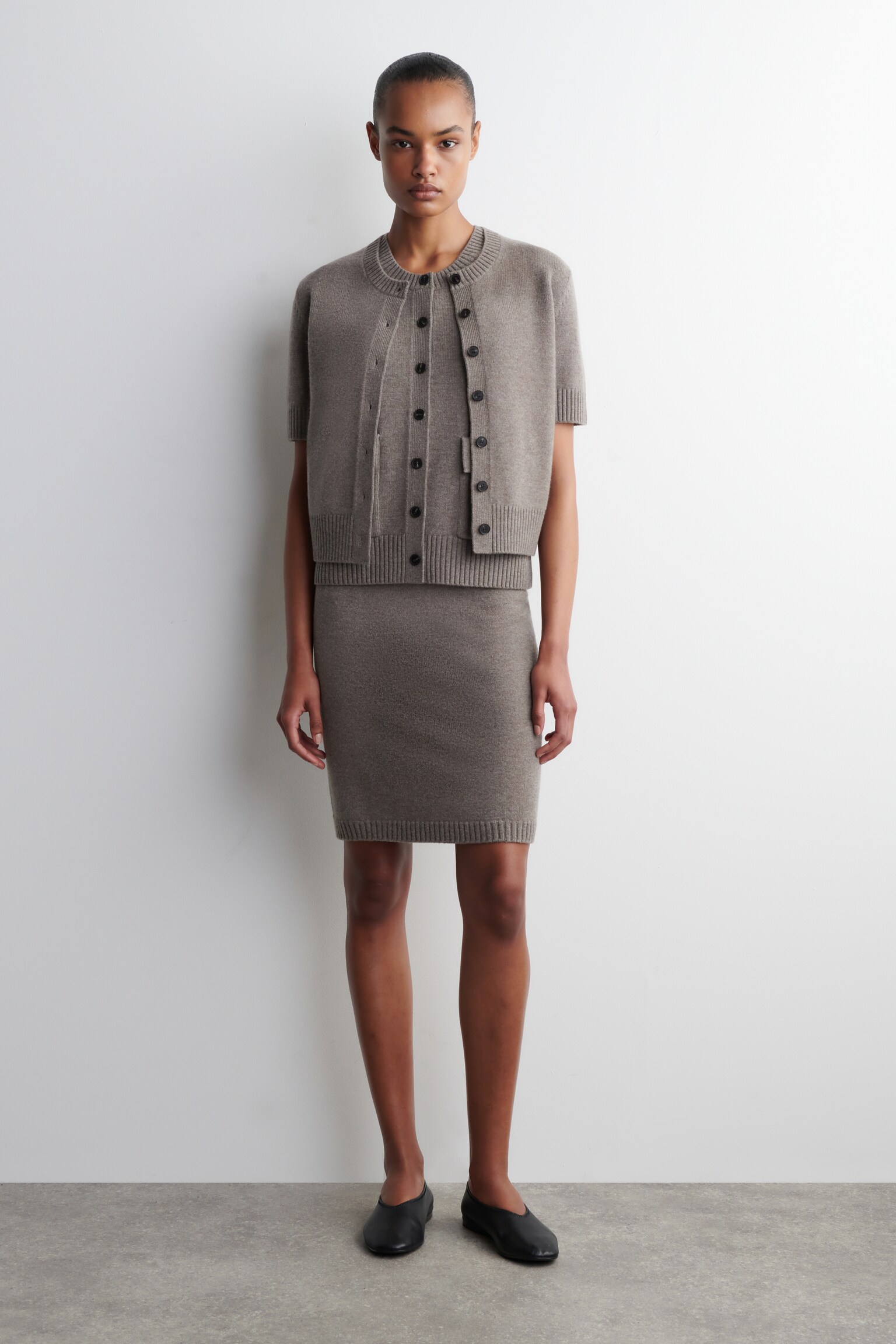 MINI-JUPE EN LAINE MÉRINOS - TAUPE - 5