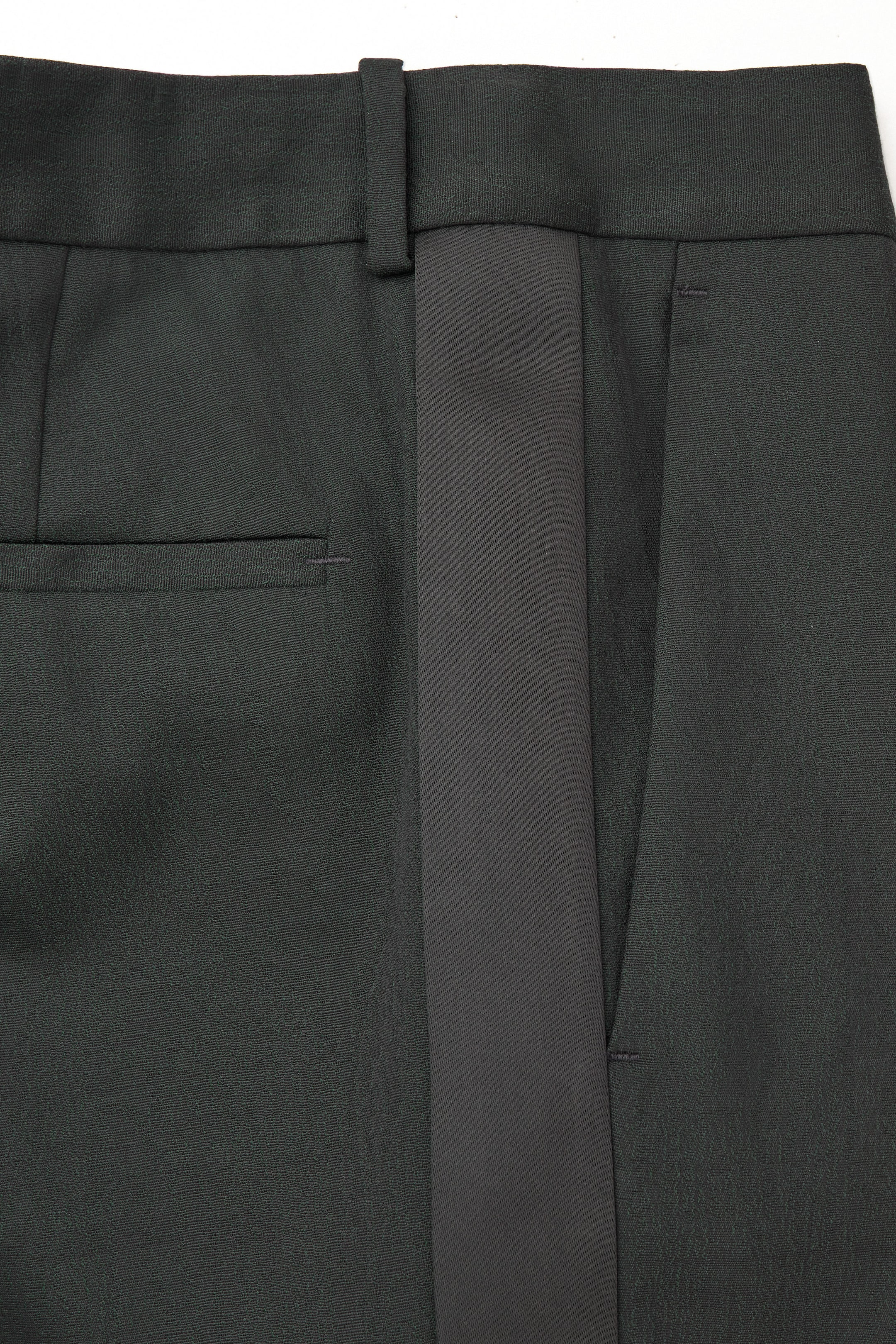 StillMedia/DescriptiveDetail