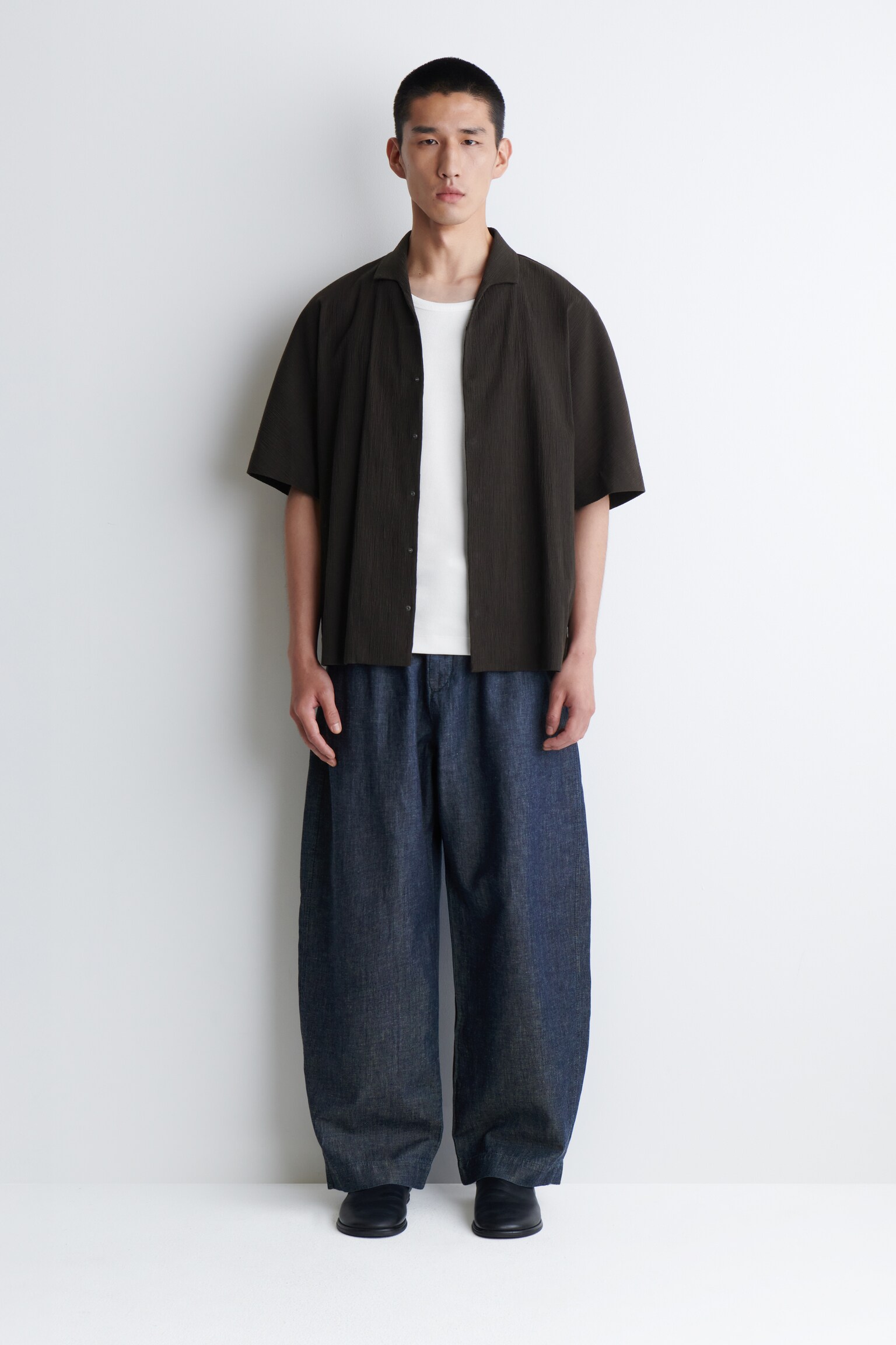 BARREL-LEG DENIM TROUSERS - GREY BLUE