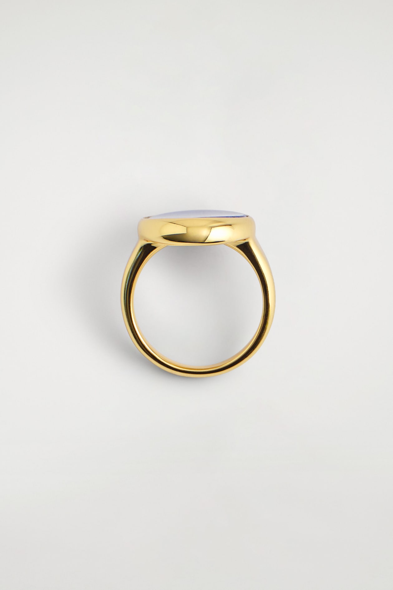 TWO-TONE SIGNET RING — GOLD / BLUE