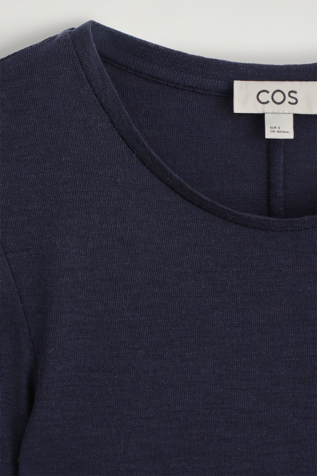 SLIM MERINO WOOL TOP — NAVY