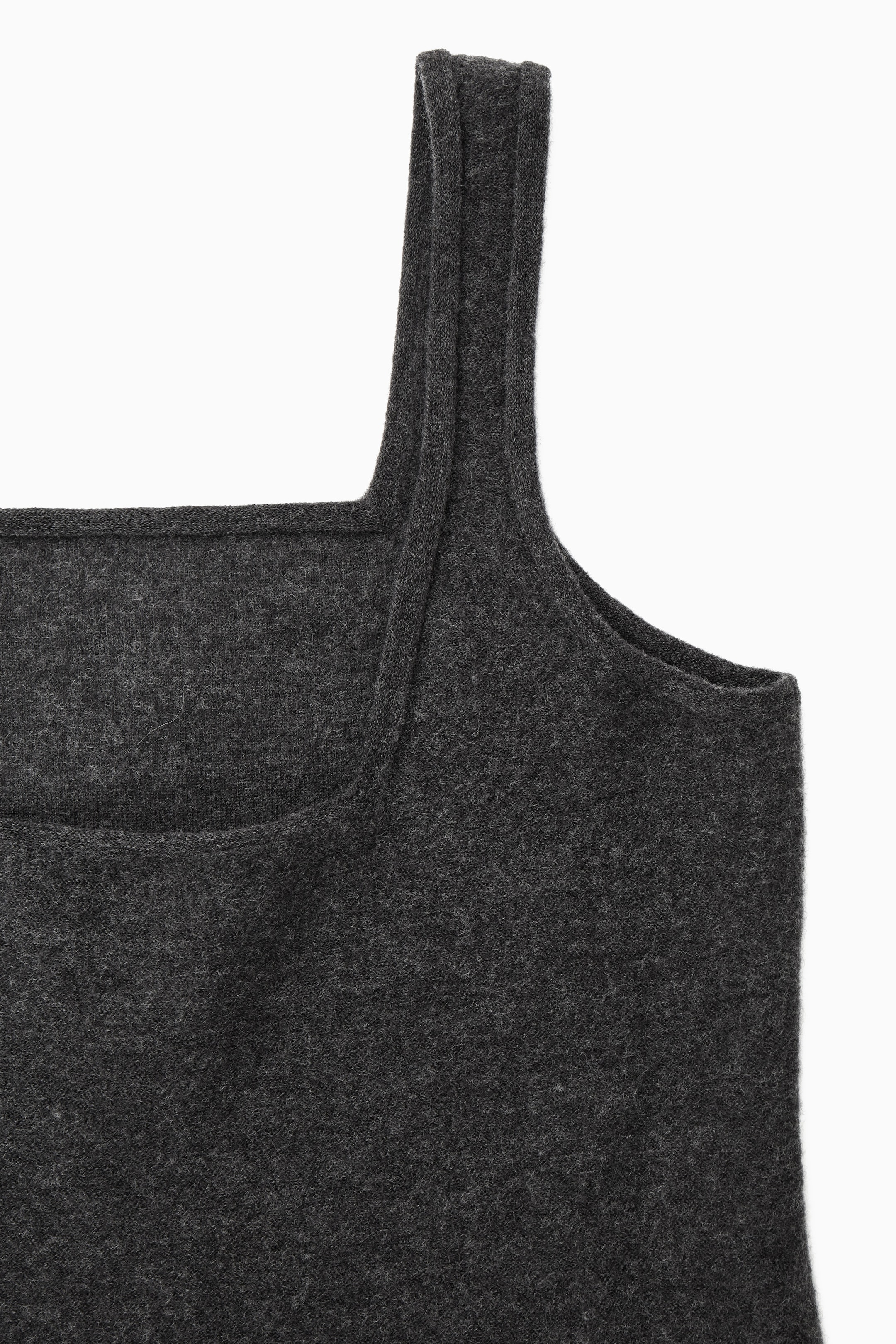 StillMedia/DescriptiveDetail