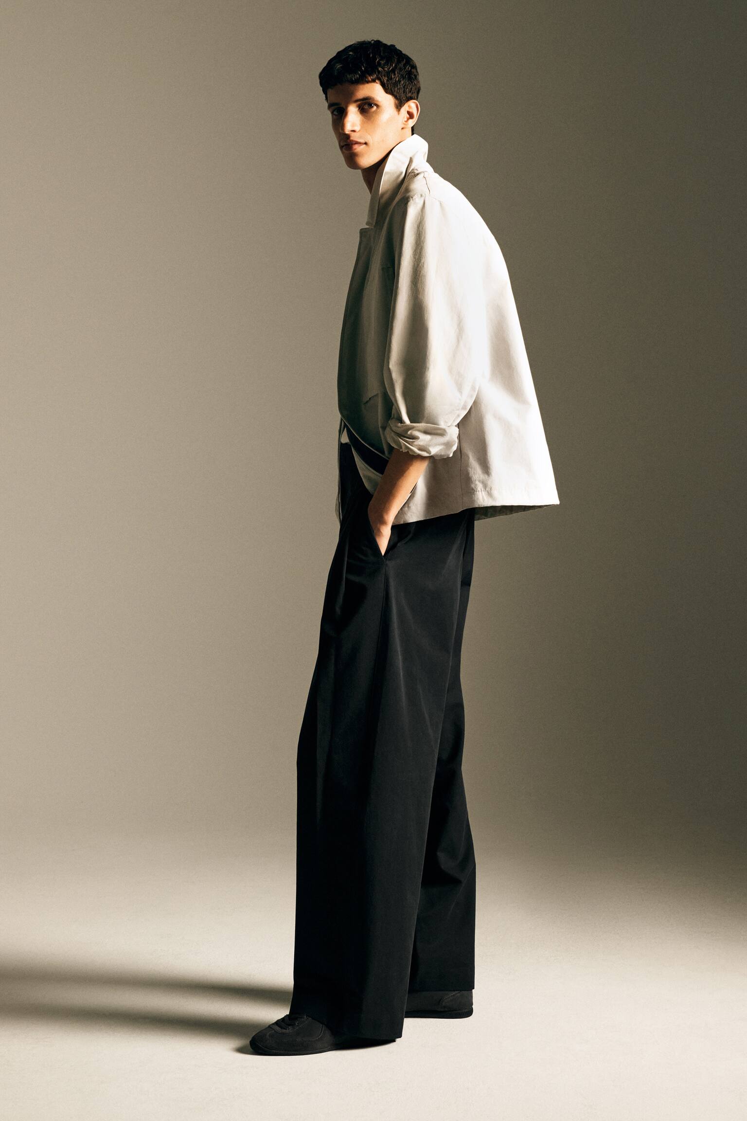 PANTALONI IN COTONE A GAMBA LARGA CON PIEGHE - GRIGIO/NERO - 6