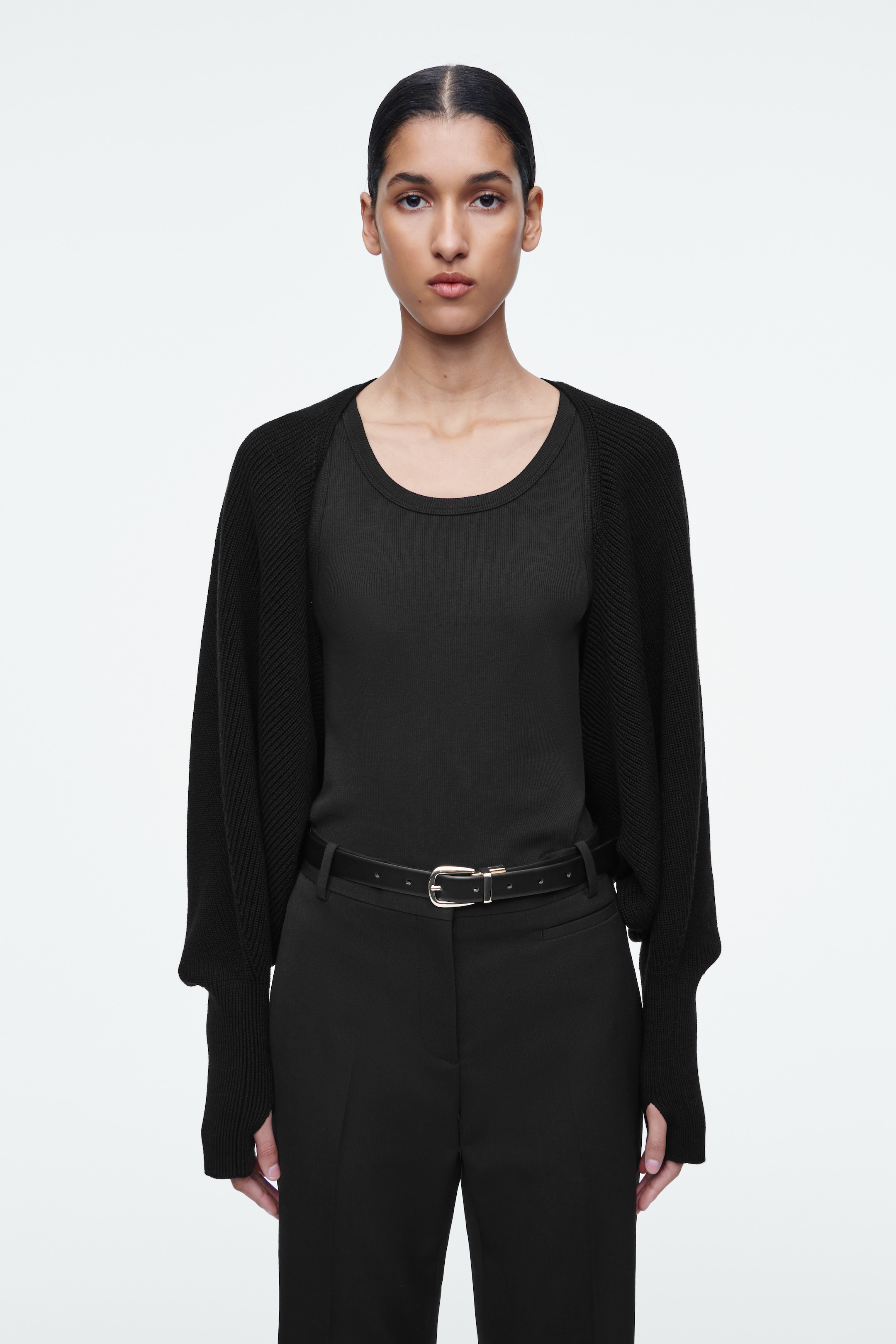 Ver imagen más grande: CÁRDIGAN REDONDO DE LANA - NEGRO - MUJER | H&M ES 1