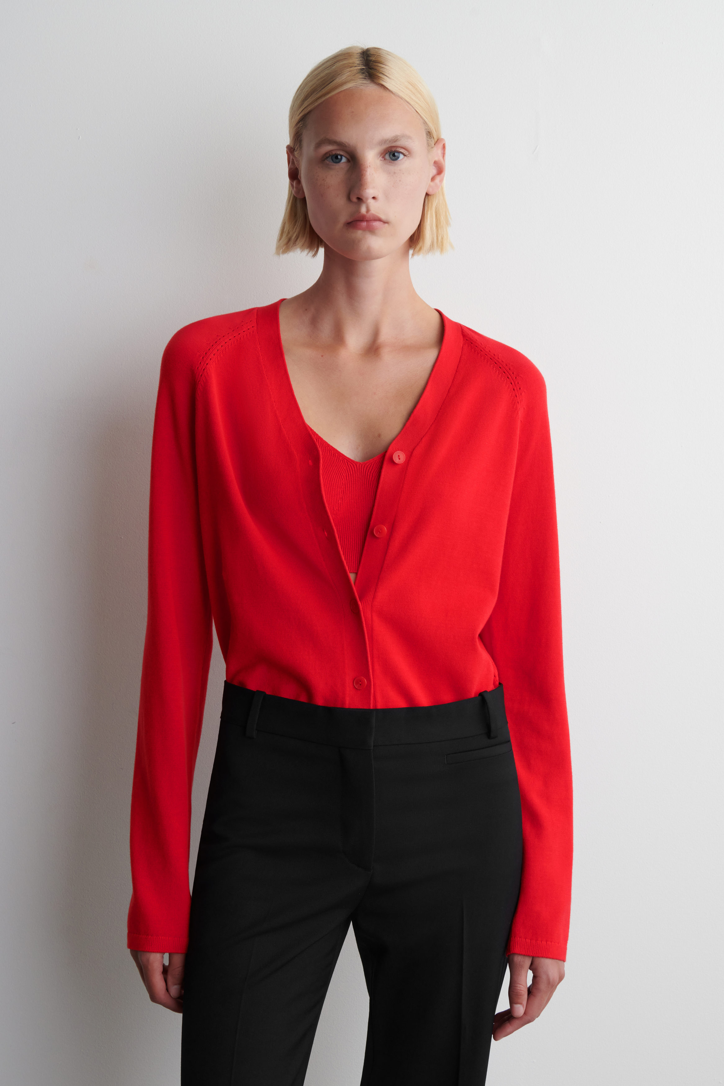 送料・関税込★KNITTED★Soft cotton single V-neck cardiga.n★ f212525bab6dbcb6c9f953504629b9