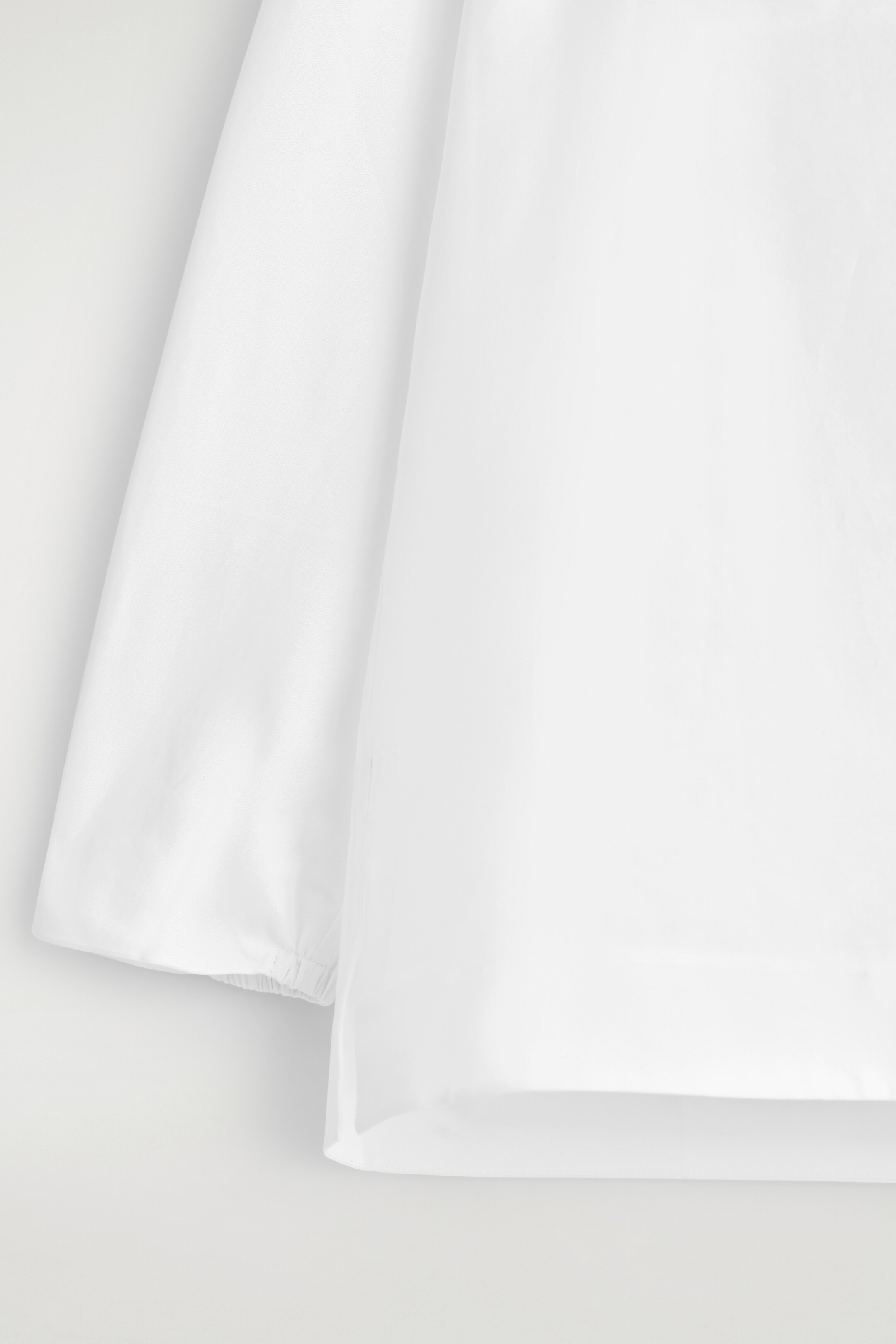 Grotere afbeelding bekijken: KATOEN BLOUSE MET BOOTSHALS - WIT - DAMES | H&M NL 7
