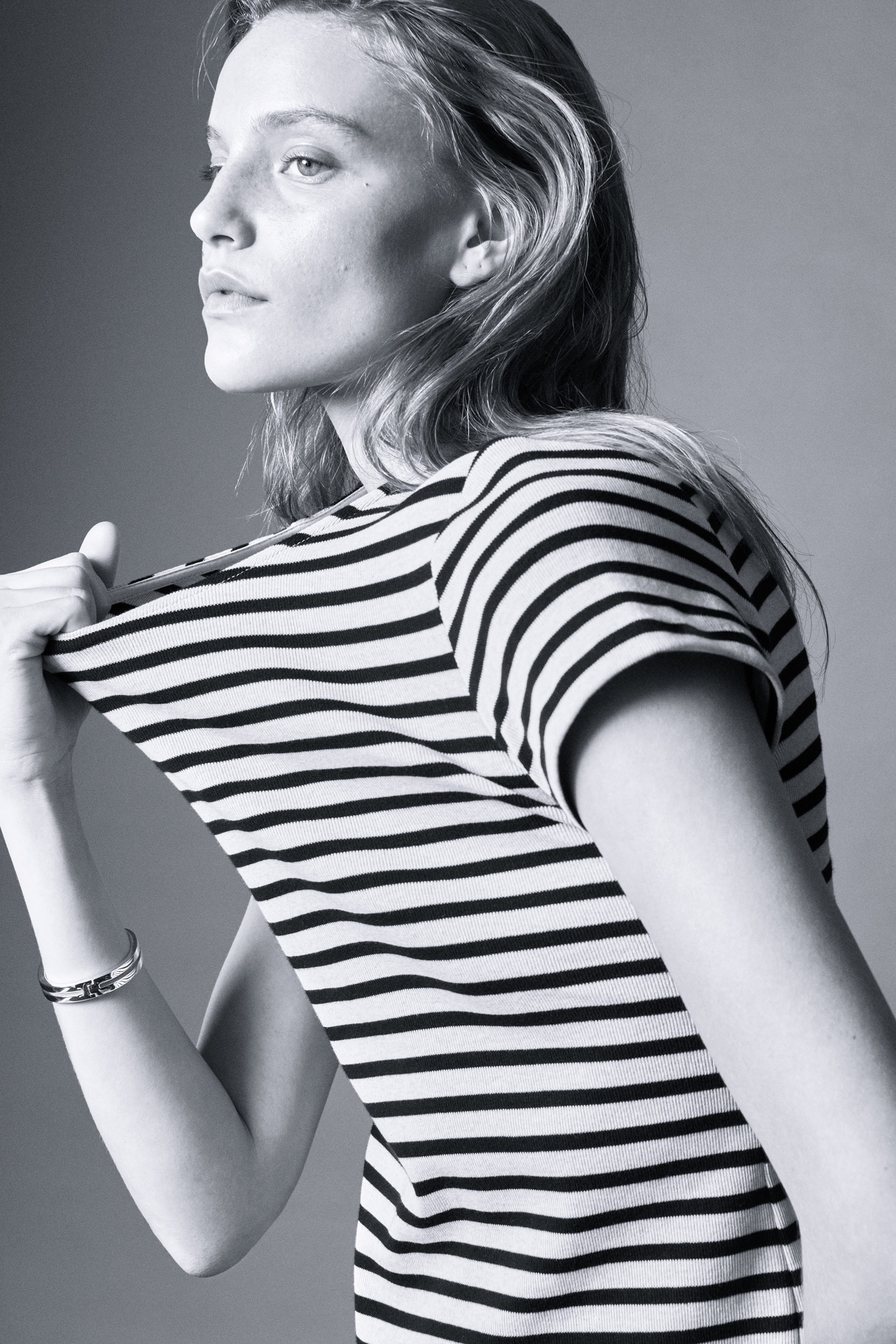 SHRUNKEN SLIM RIBBED T-SHIRT