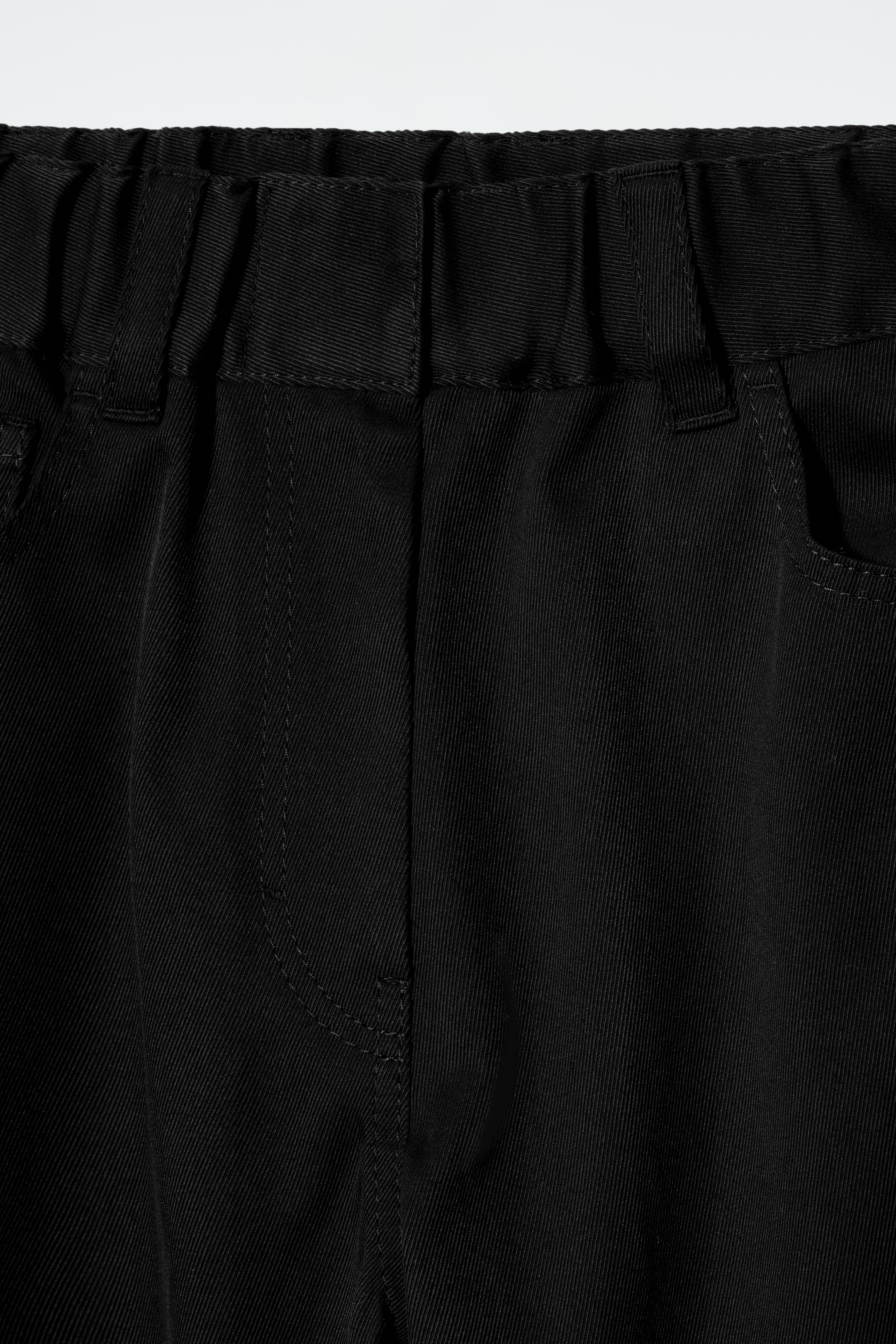 Ingrandisci l'immagine: WIDE-LEG COTTON TROUSERS - BLACK - DONNA | H&M CH 7