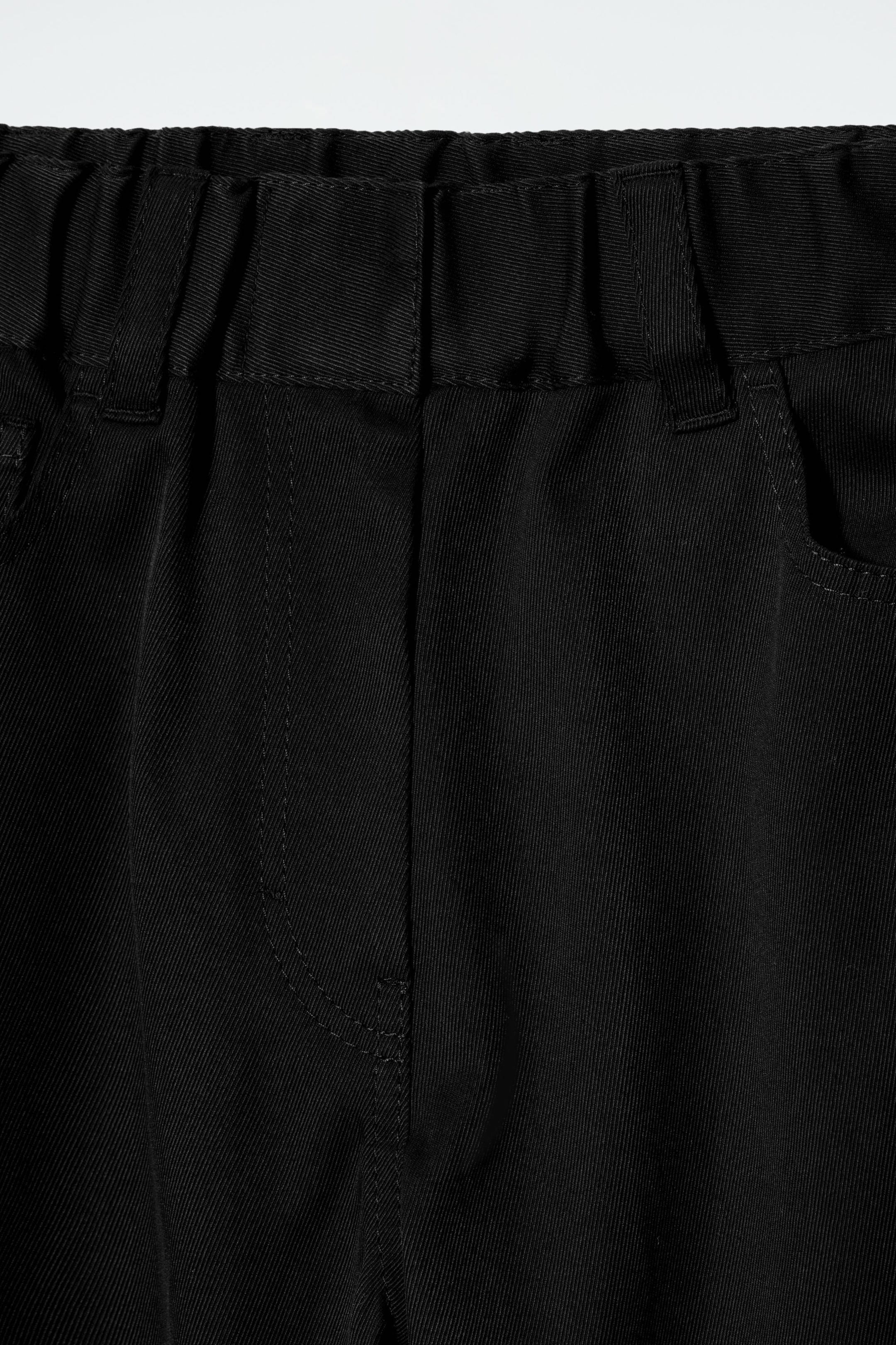 StillMedia/DescriptiveDetail