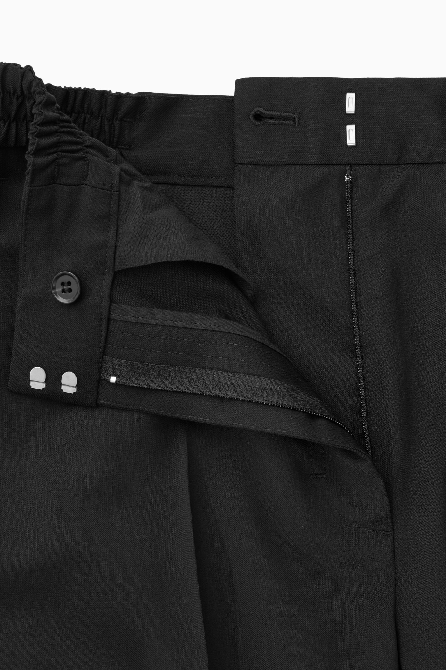 TAPERED ELASTICATED WOOL TROUSERS - BLACK - 2