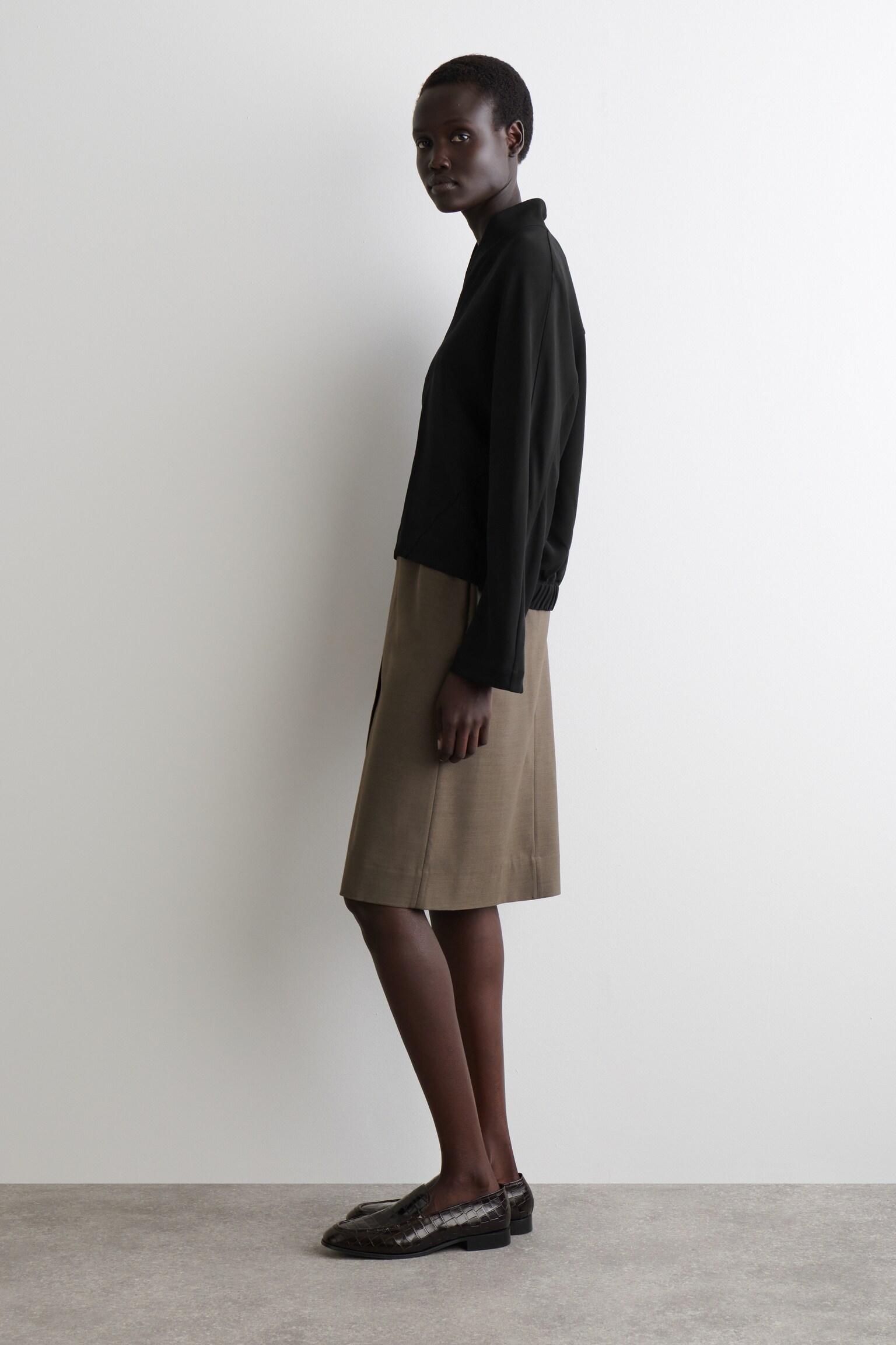BLOUSE À COL DRAPÉ - NOIR - 7