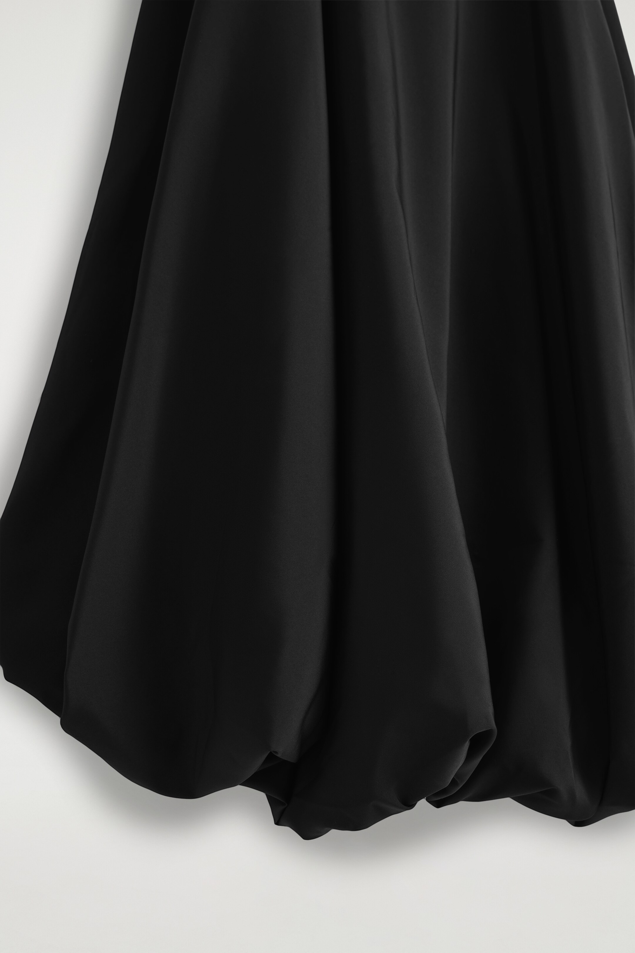 Agrandir l'image: ROBE MIDI À OURLET BULLE - NOIR - FEMME | H&M BE 6