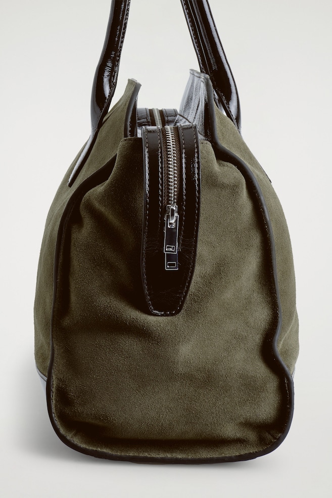 AVENUE TOTE BAG - SUEDE — TAUPE / DARK BROWN