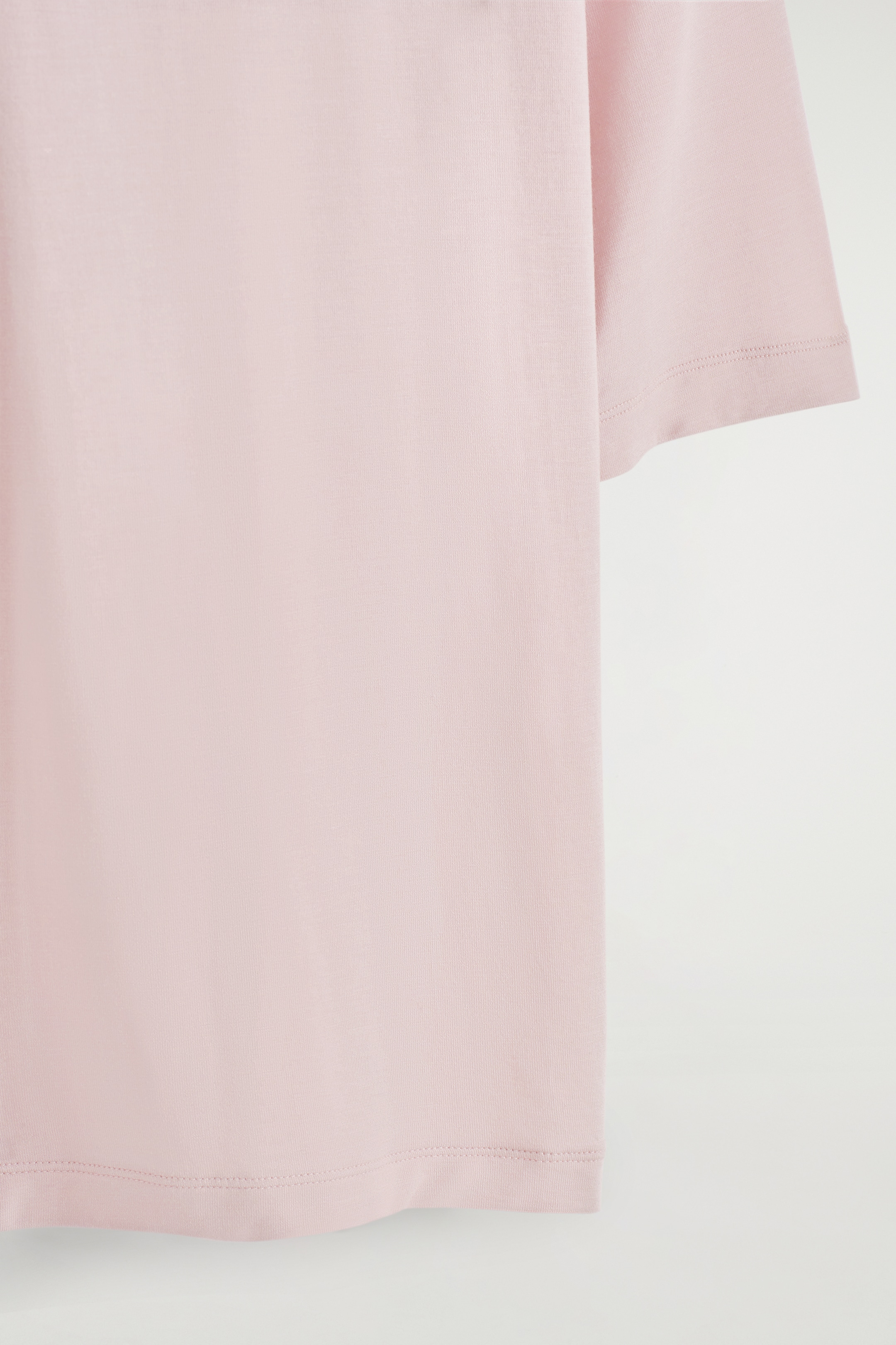 Größeres Bild ansehen: LEICHTES, SCHMAL GESCHNITTENES T-SHIRT - HELLROSA - Ladies | H&M DE 6