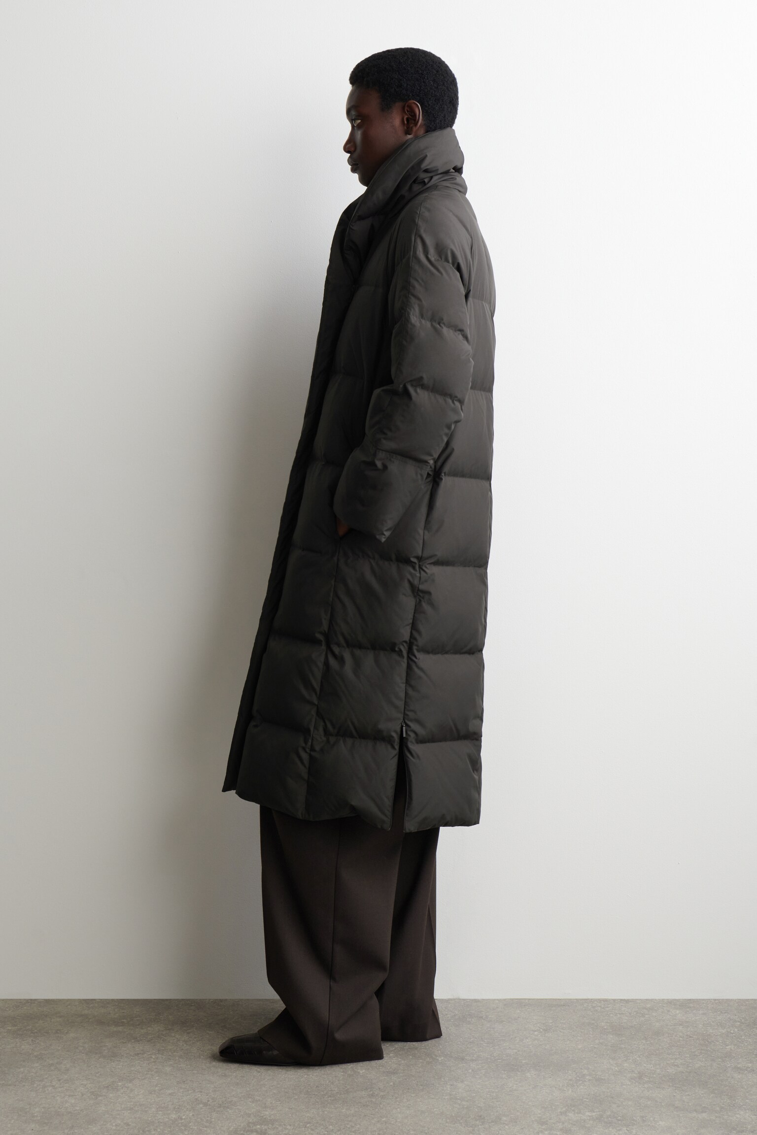 SHAWL-COLLAR QUILTED DOWN COAT - DARK BROWN - 5