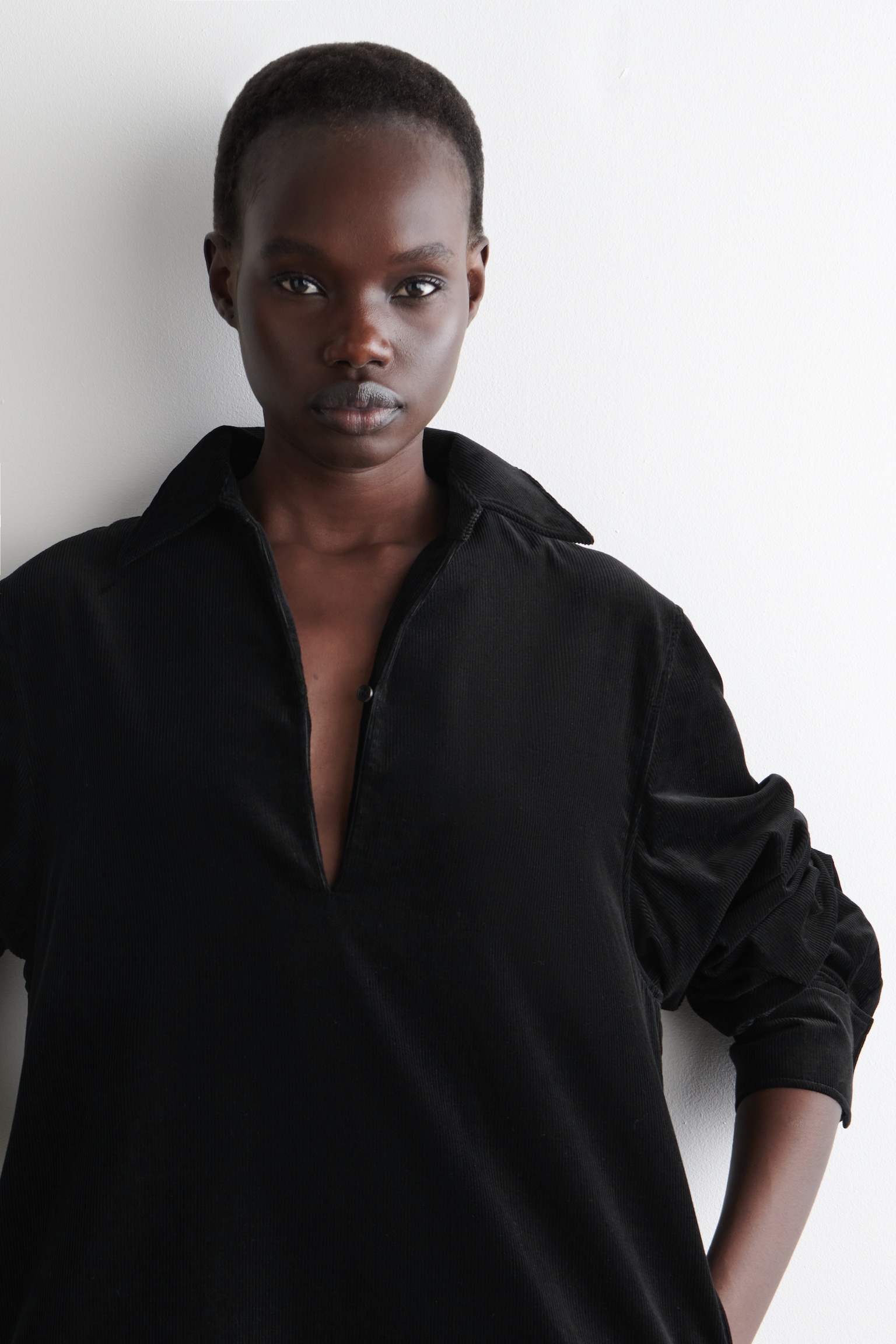 ROBE-CHEMISE COURTE EN VELOURS CÔTELÉ - NOIR/VERT FONCÉ - 4