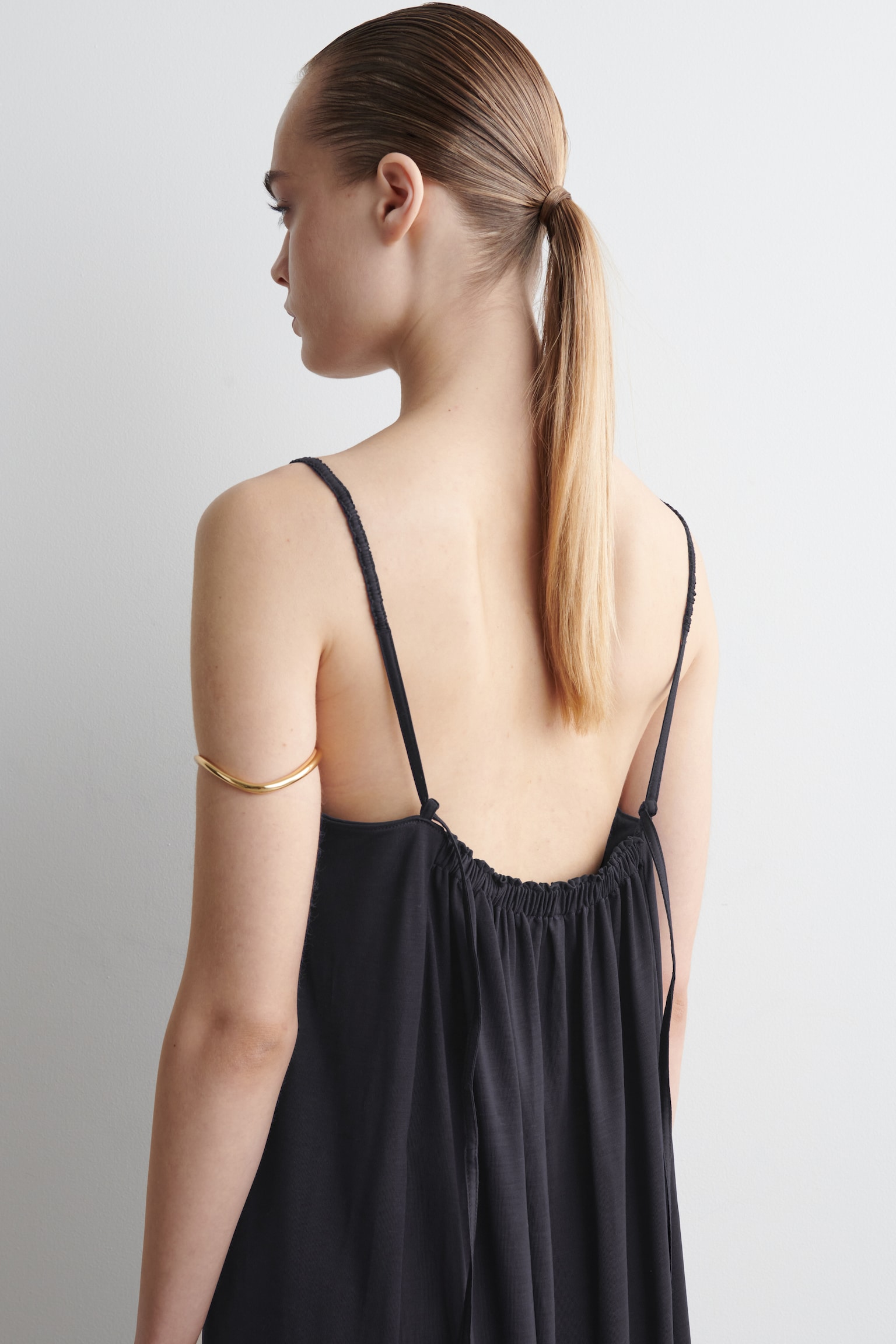 VESTIDO DE TIRANTES CON CUELLO CUADRADO - AZUL MARINO - 6