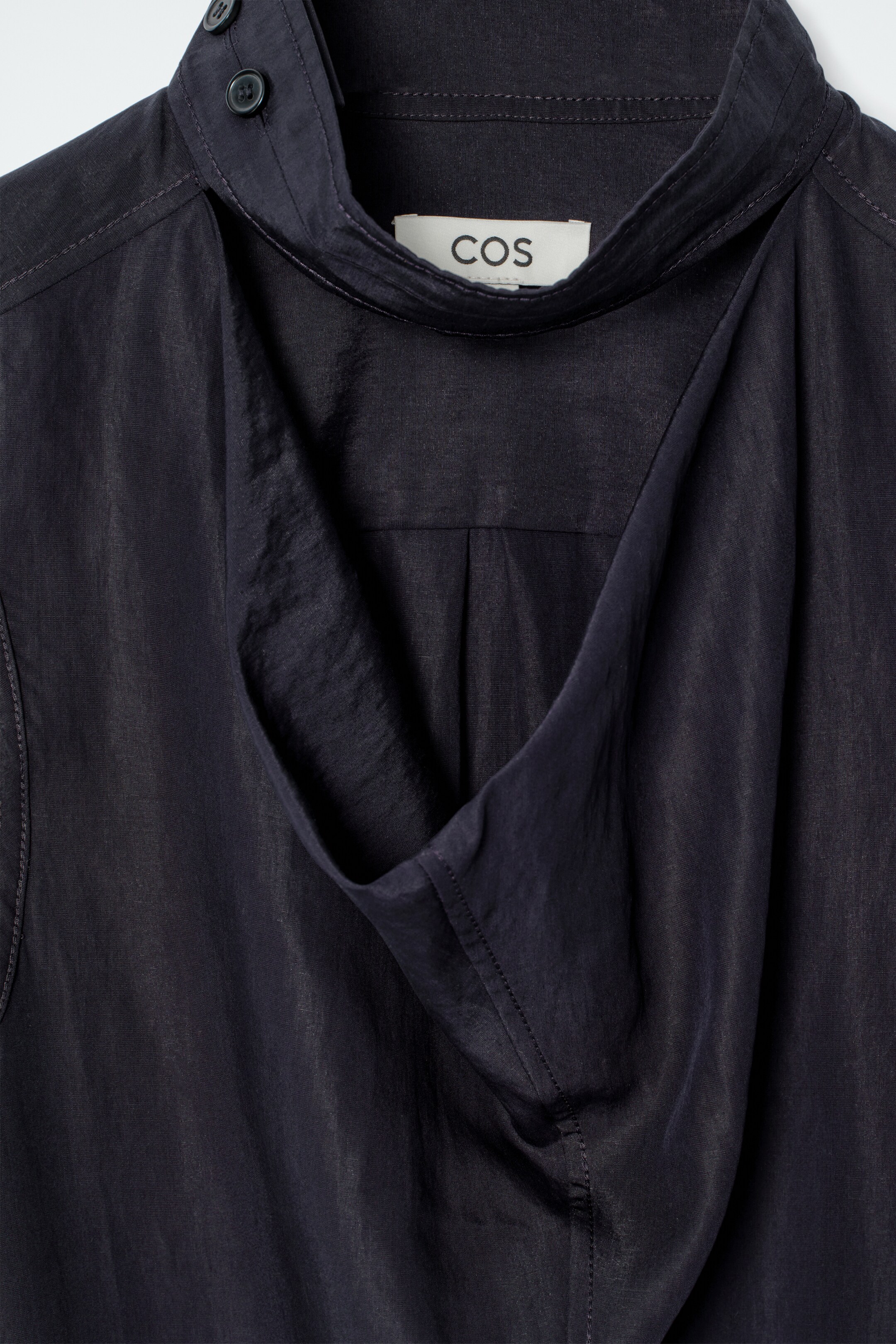 Vezi imaginea mai mare: ROCHIE MIDI CU DECOLTEU COWL ȘI DECUPAJE - INDIGO - FEMEI | H&M RO 8