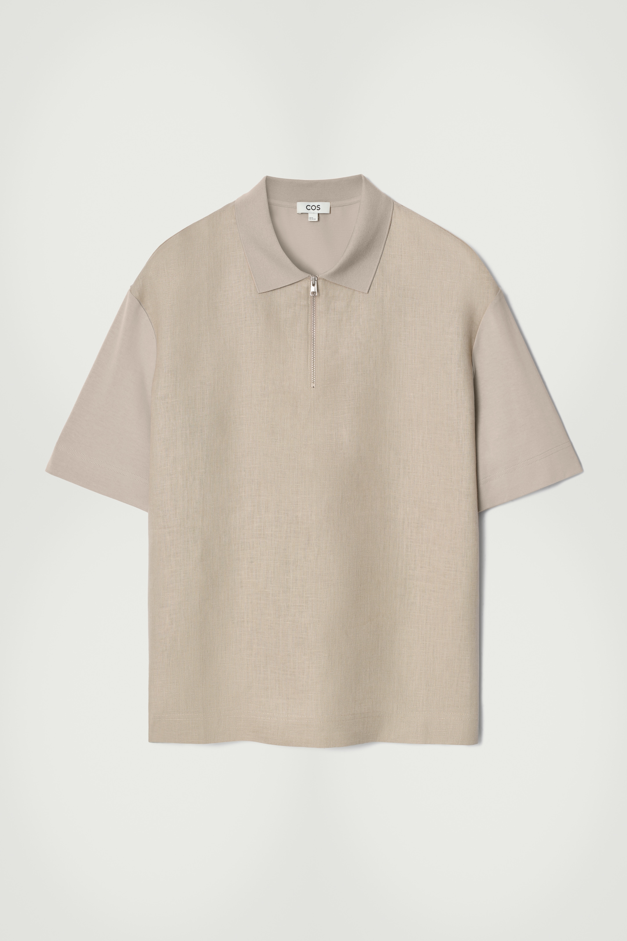 Größeres Bild anzeigen: POLOSHIRT AUS LEINEN MIT KONTRASTEINSATZ - BRAUN - Men | H&M AT 6