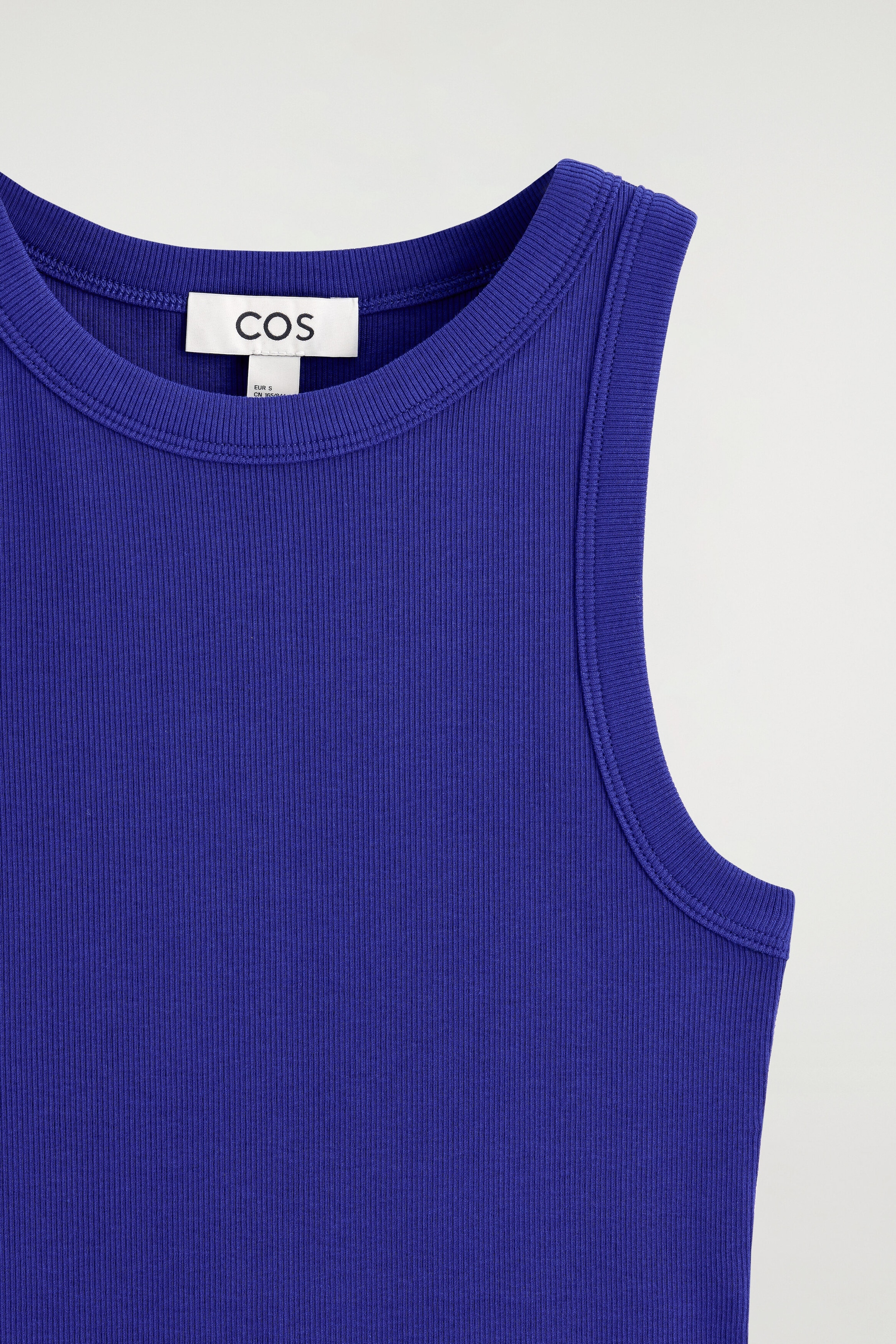 StillMedia/DescriptiveDetail