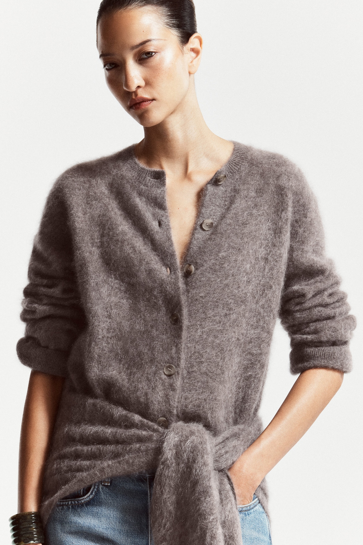 BRUSHED PURE CASHMERE CREW-NECK CARDIGAN — DARK BEIGE