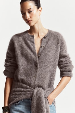 BRUSHED PURE CASHMERE CREW-NECK CARDIGAN — DARK BEIGE 9