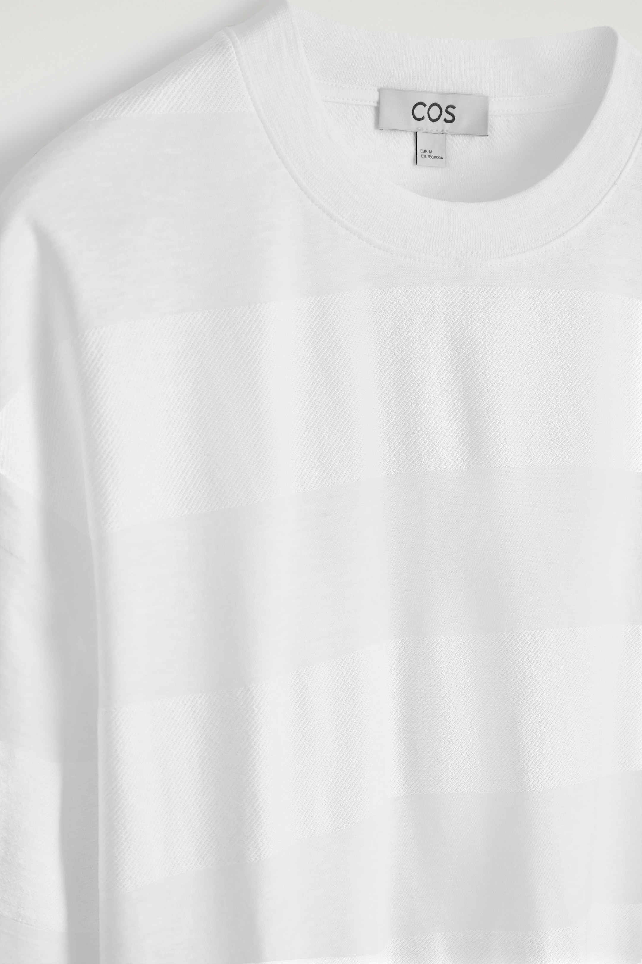 StillMedia/DescriptiveDetail