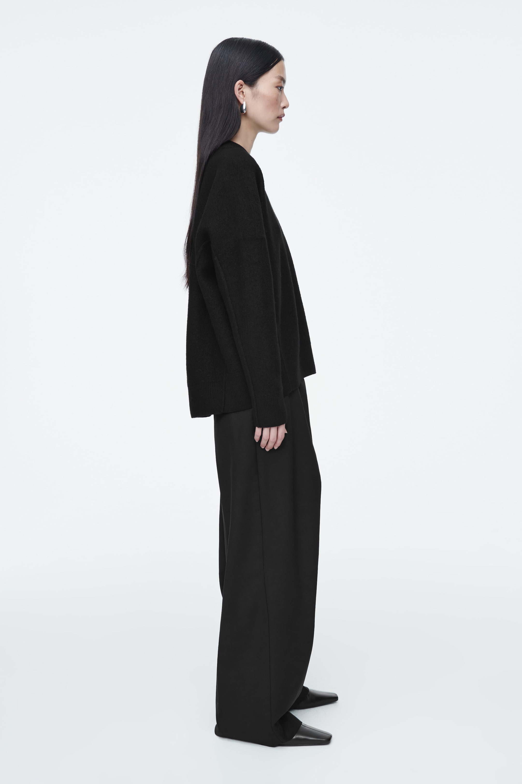 DROPPED-SHOULDER BOILED-WOOL JUMPER
