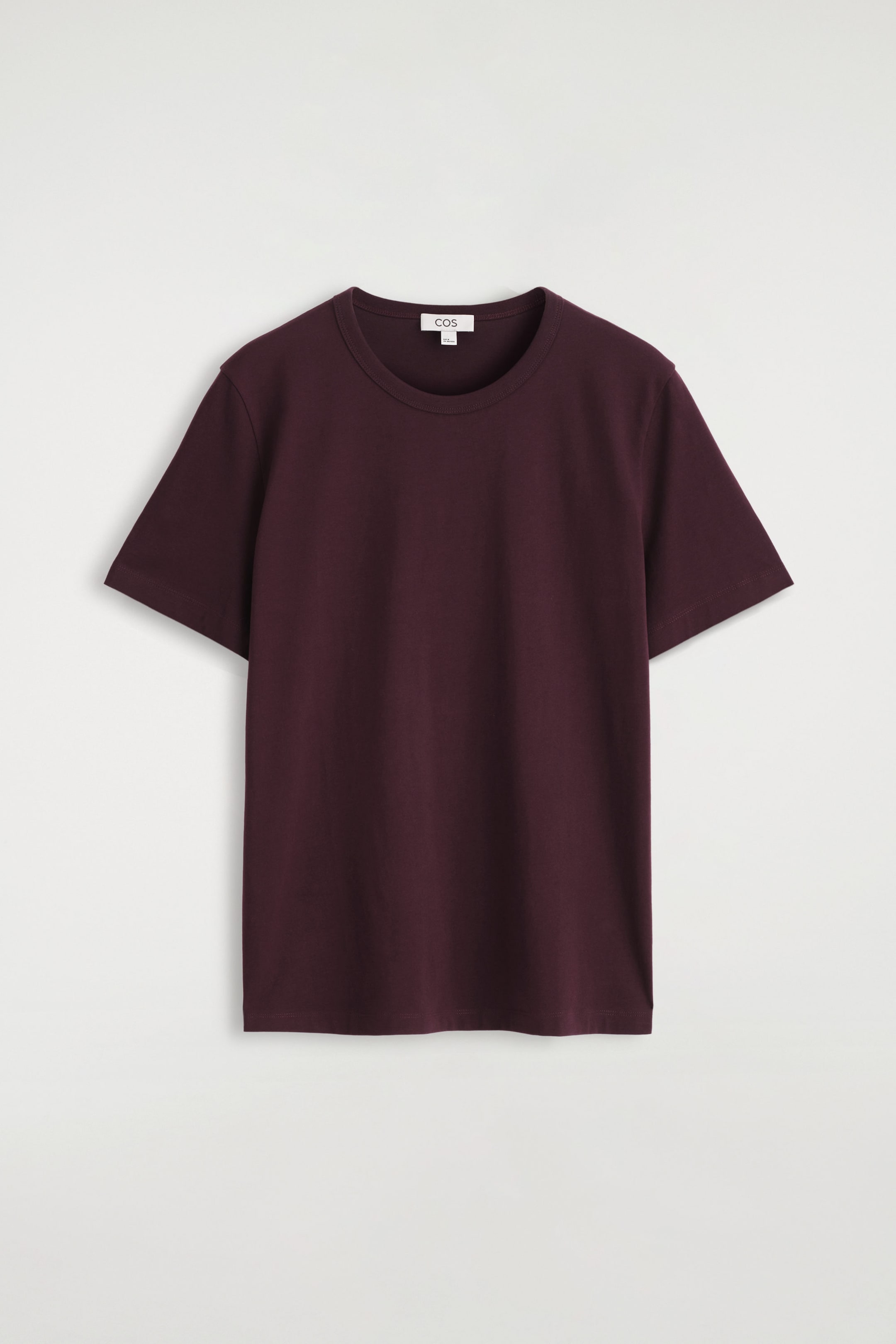 T-SHIRT I BORSTAD BOMULL