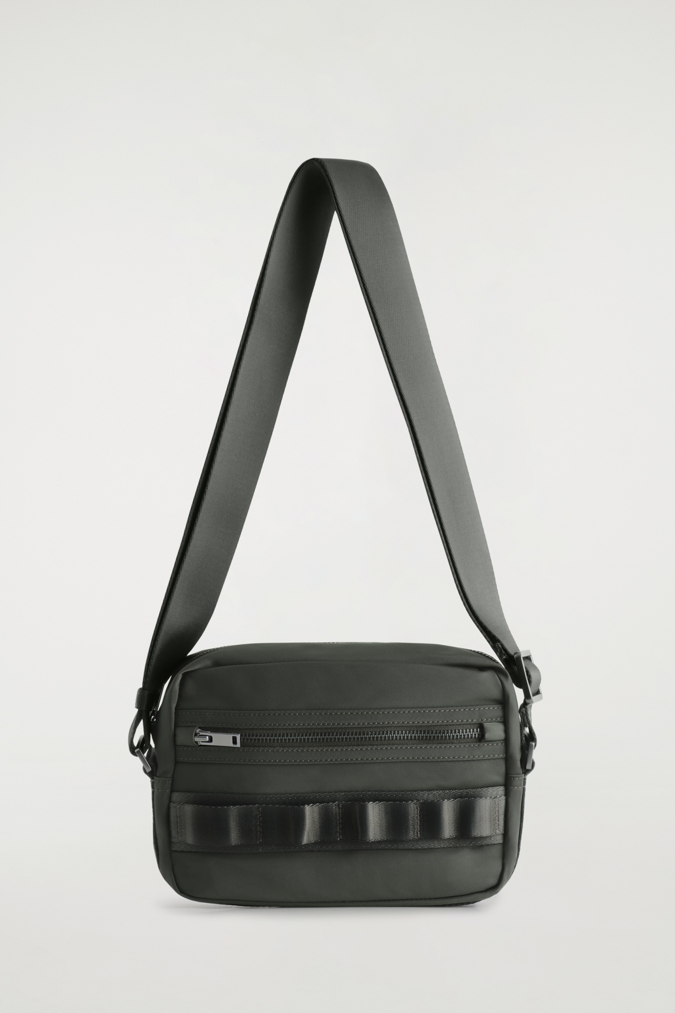Grotere afbeelding bekijken: TRANSIT CROSSBODY TAS - NYLON - KHAKI - HEREN | H&M NL 3