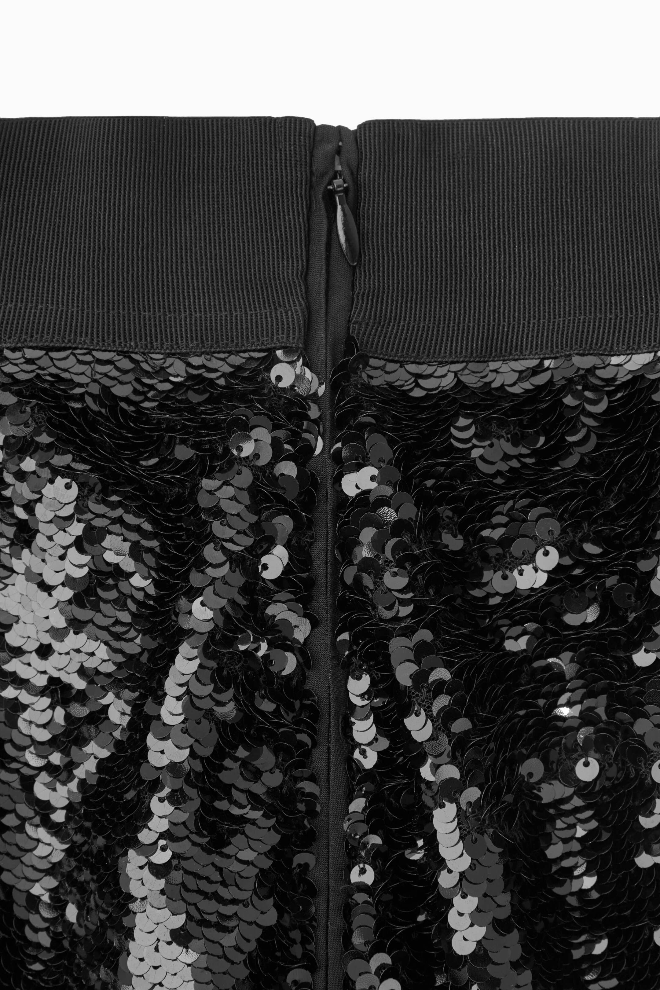 StillMedia/DescriptiveDetail